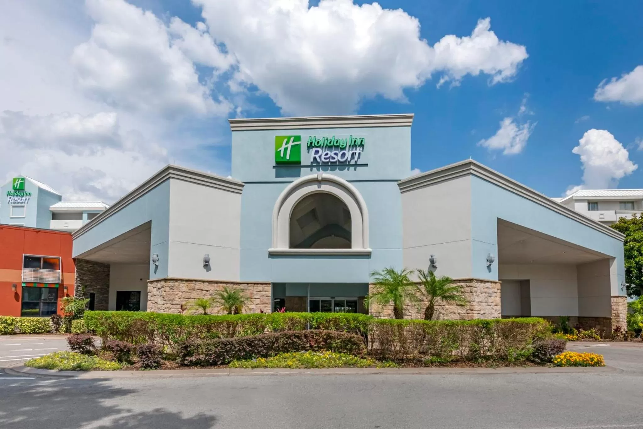 Property building in Holiday Inn Resort Orlando - Lake Buena Vista by IHG
