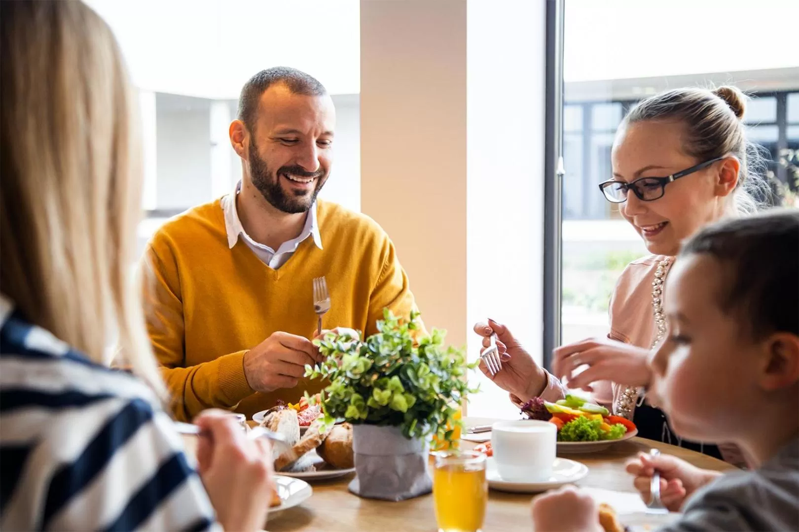 Restaurant/places to eat in X-BIONIC Hotel