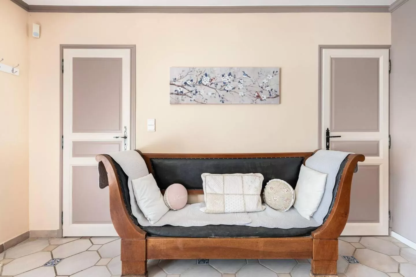 Bedroom in Chambre et table d'hôtes Villa Pomponette