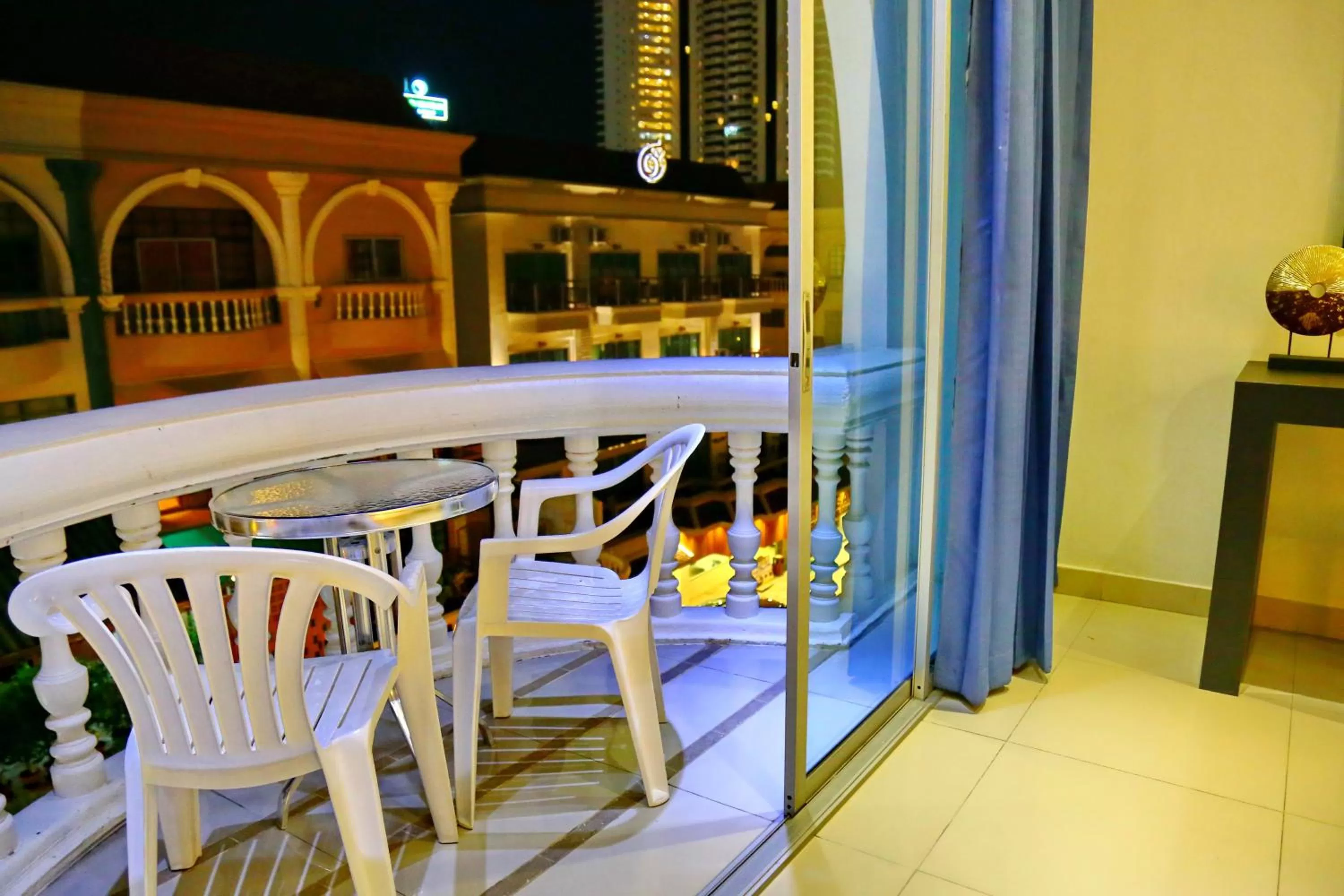 Night in East Suites