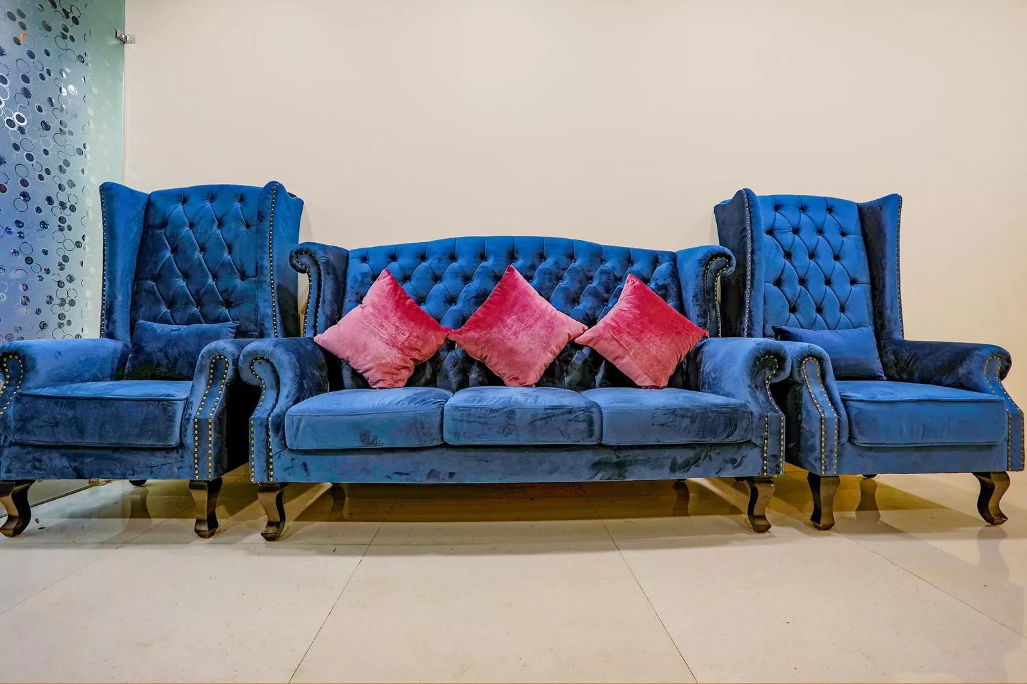 Seating area in FabHotel Day2Day