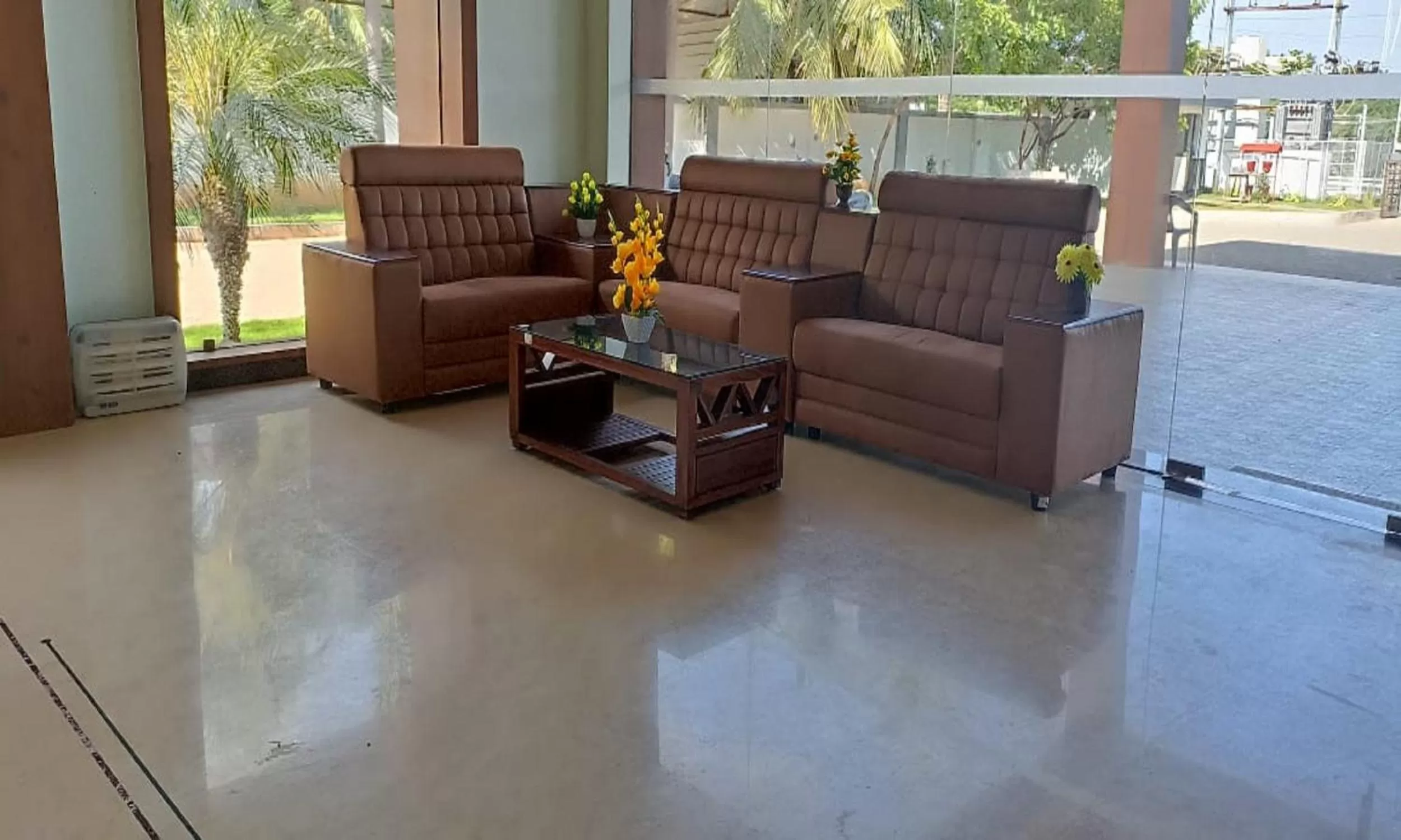 Lobby or reception in Daffodil Inn