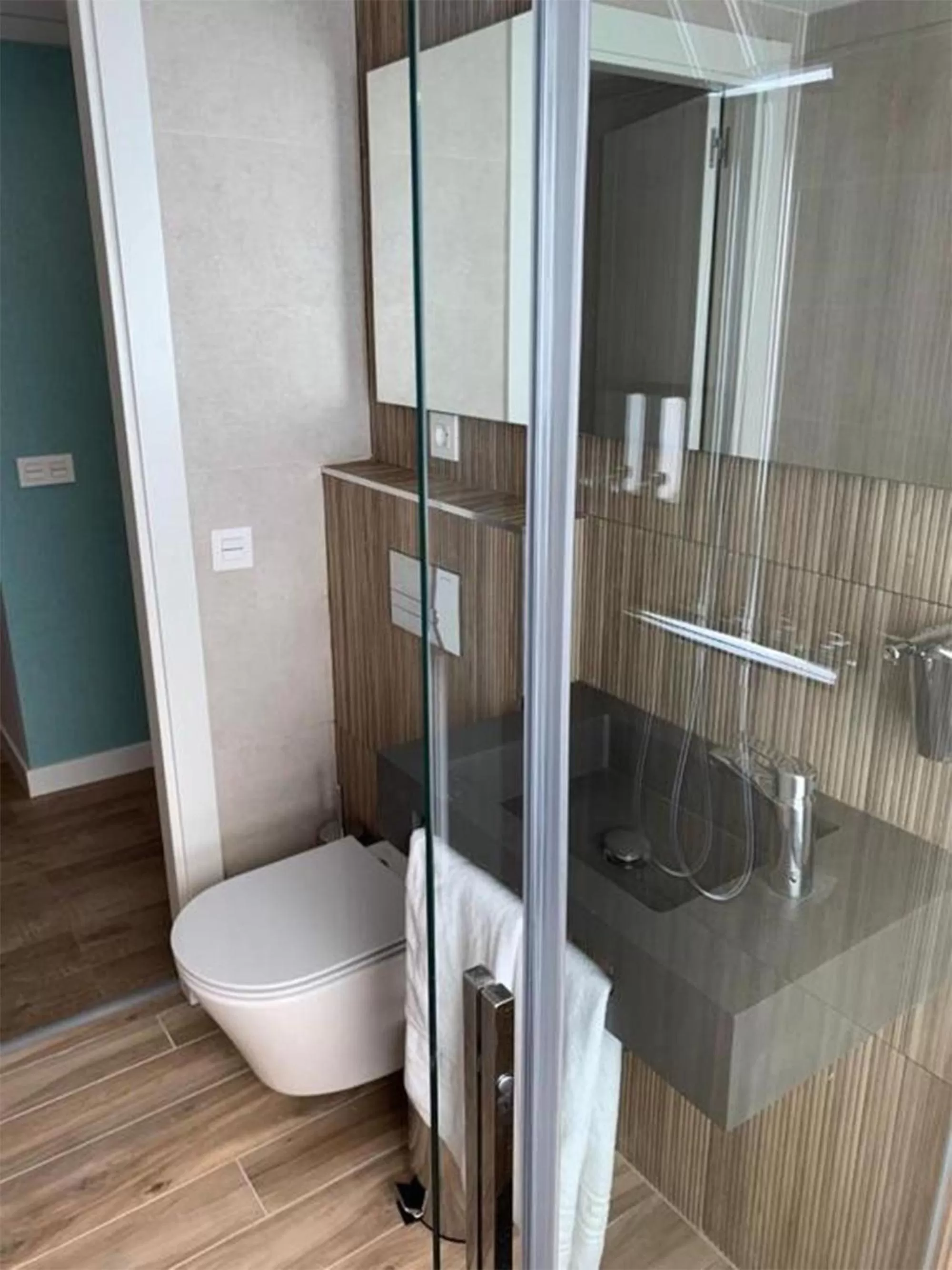 Bathroom in Aparthotel Essenzia de Castilla