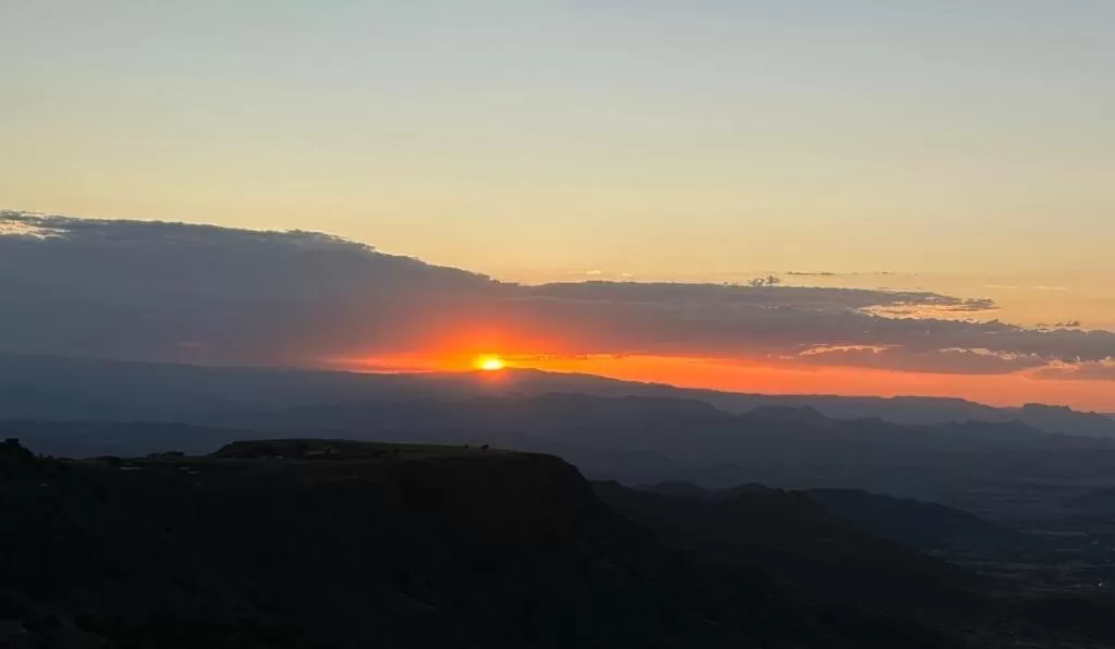 Sunrise in Panoramic View Hotel