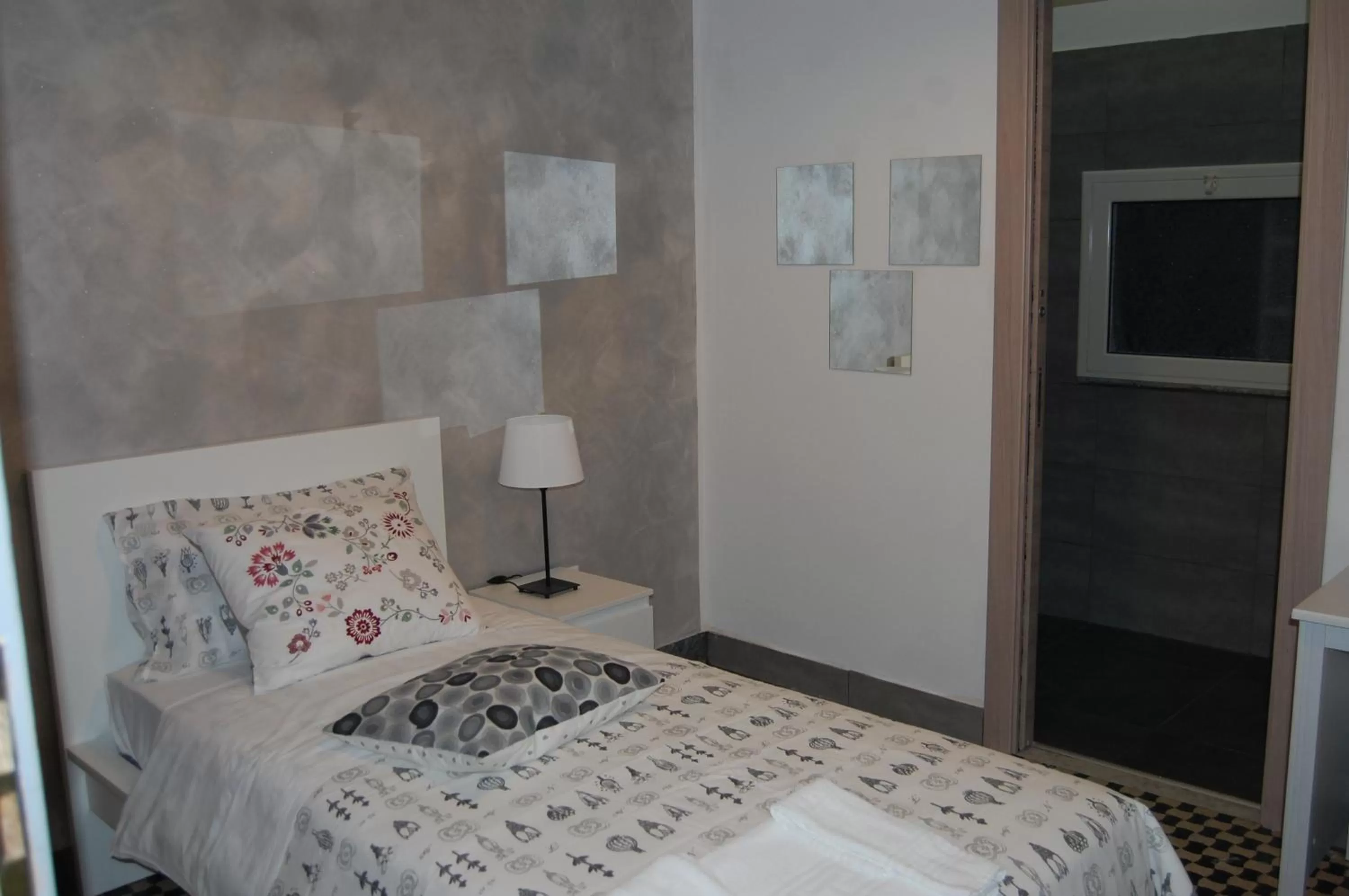 Bed in Central House