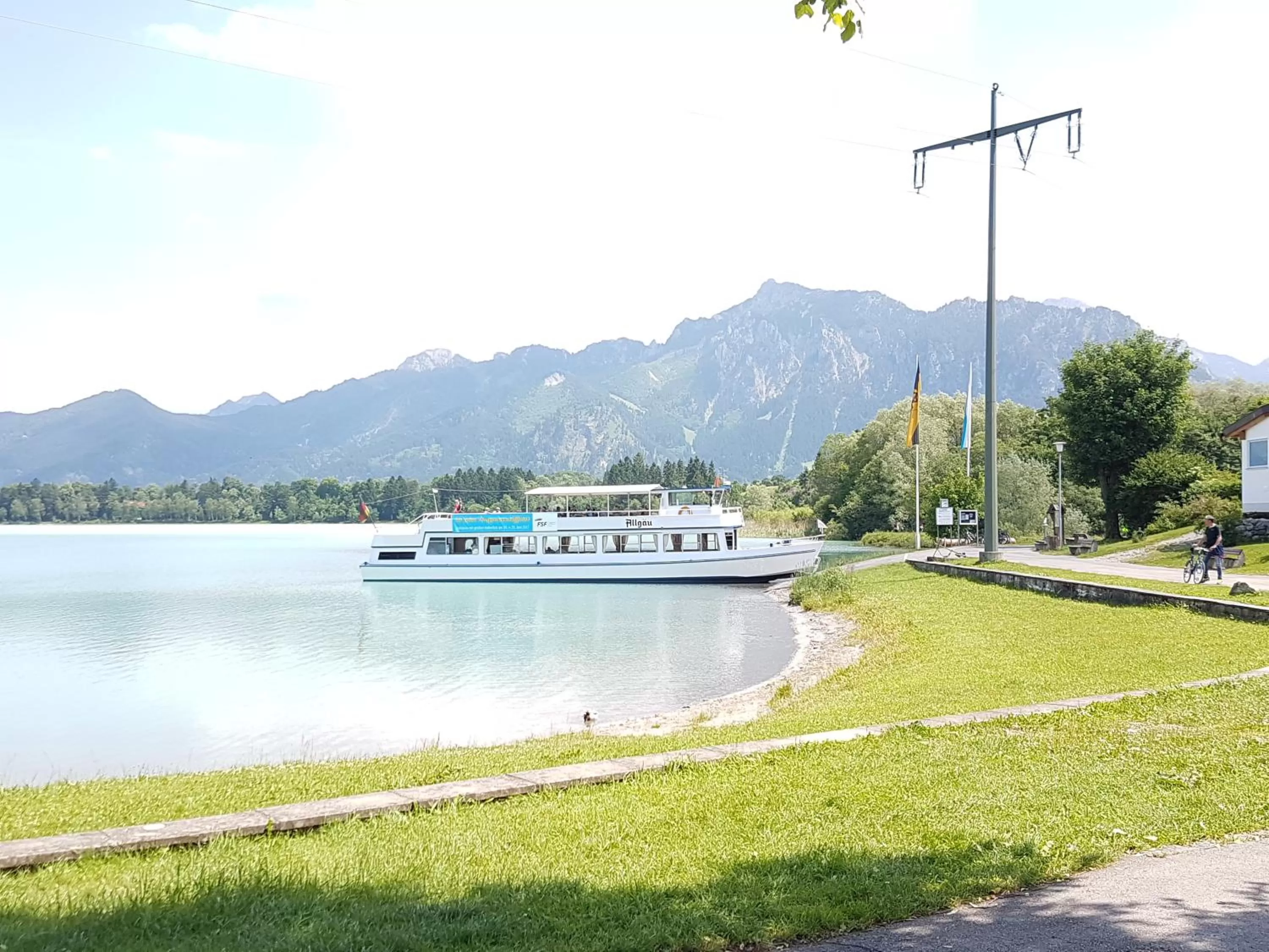 Hiking in City House Alpeneck