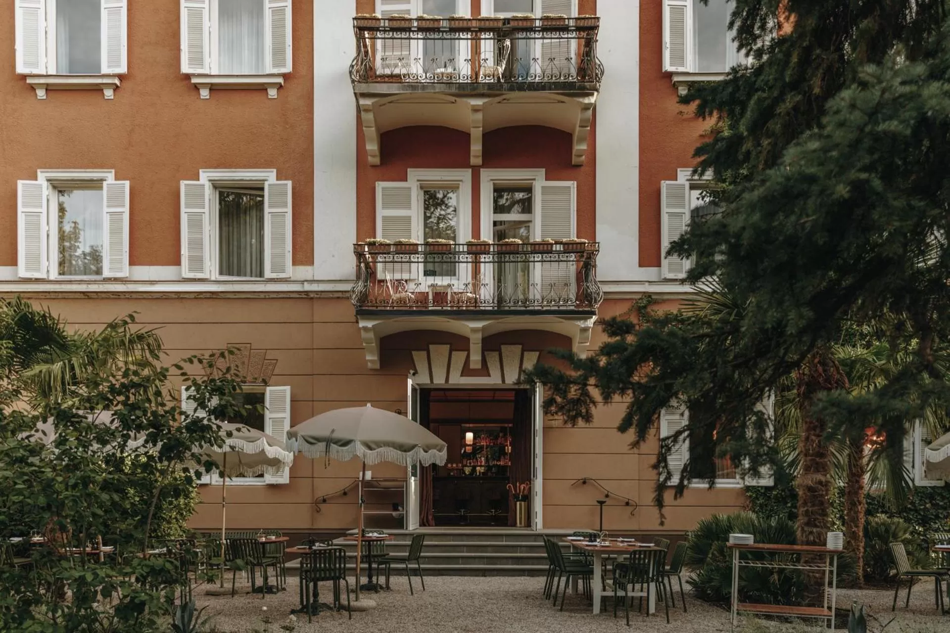 Property building in Parkhotel Mondschein, a Member of Design Hotels