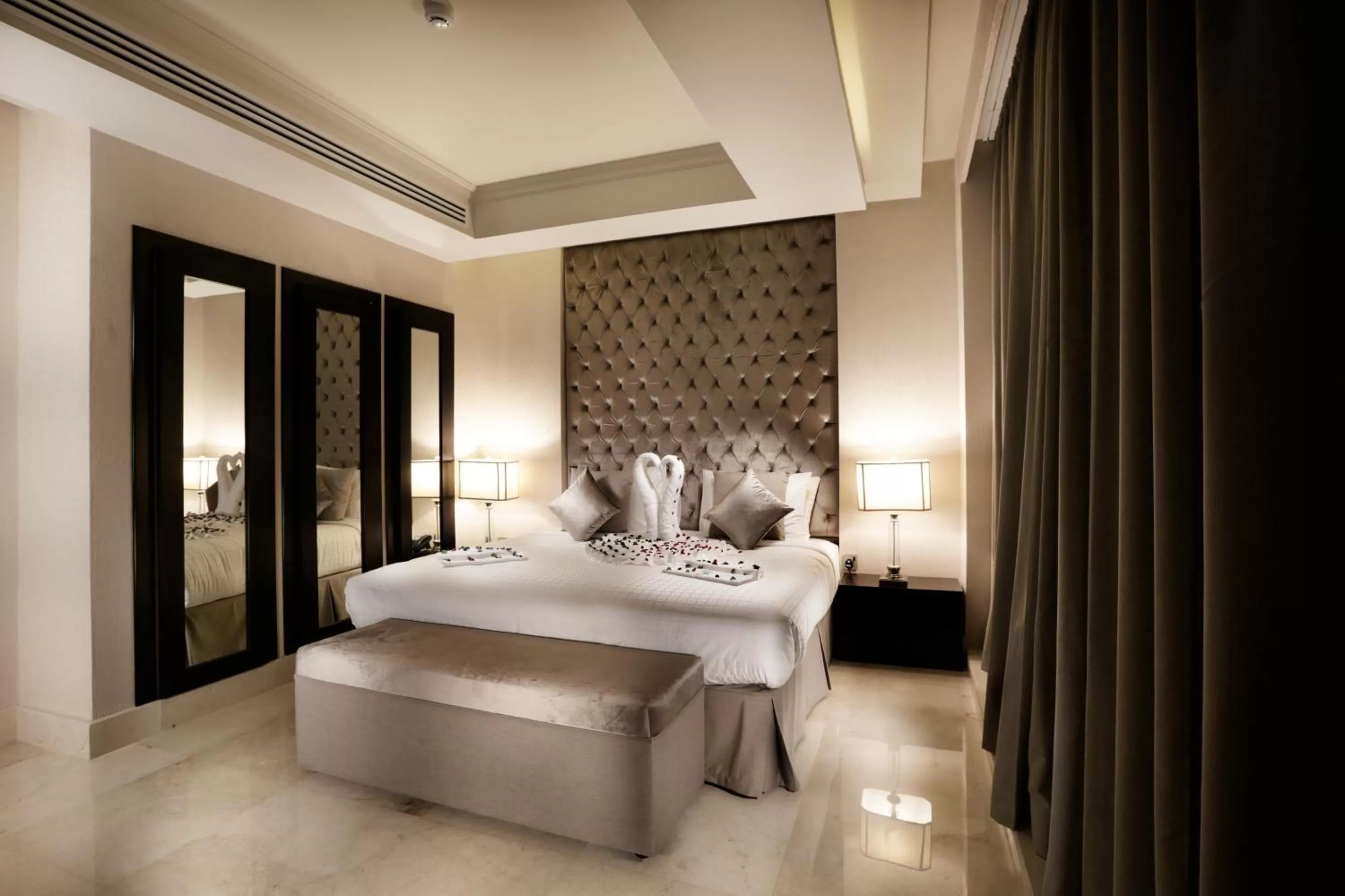 Bedroom, Bed in Aswar Hotel Suites