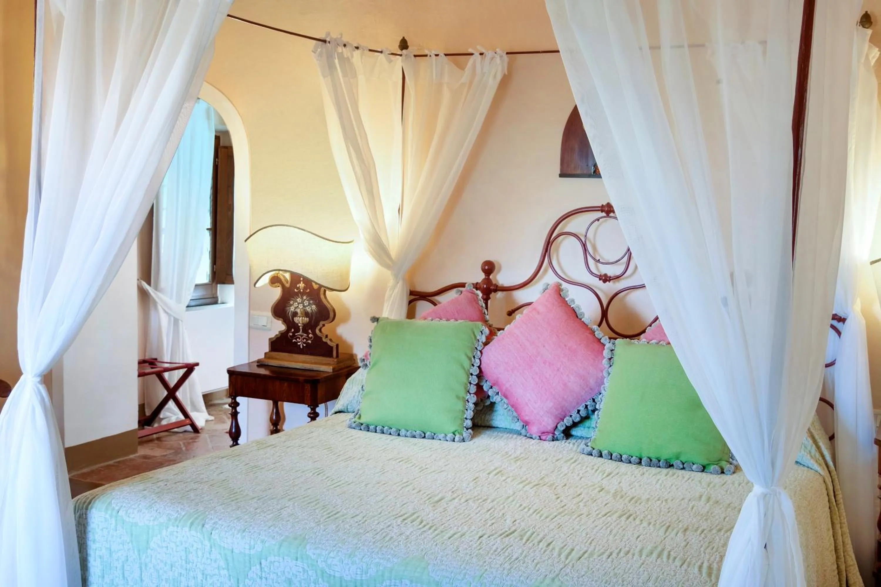 Bedroom, Bed in Il Falconiere Relais & Spa