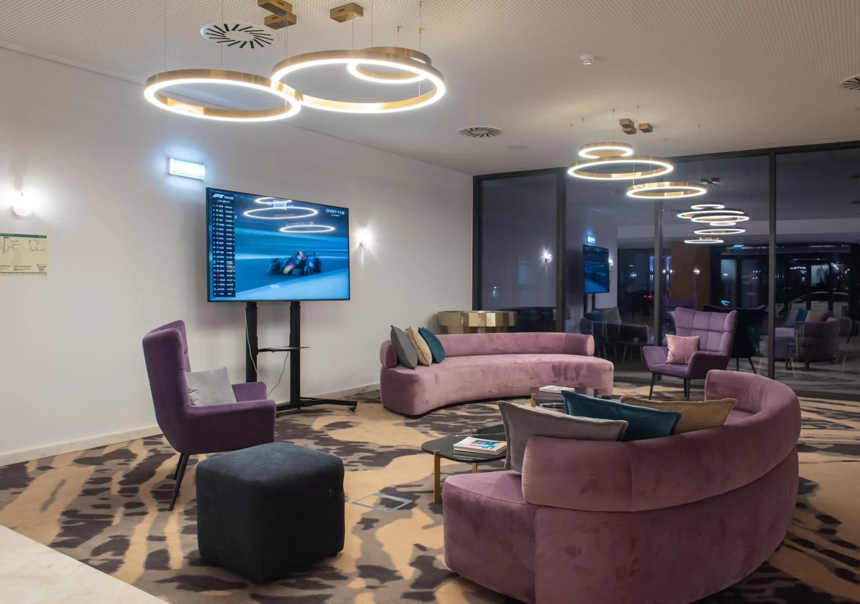 Communal lounge/ TV room in Sines Sea View Business & Leisure Hotel
