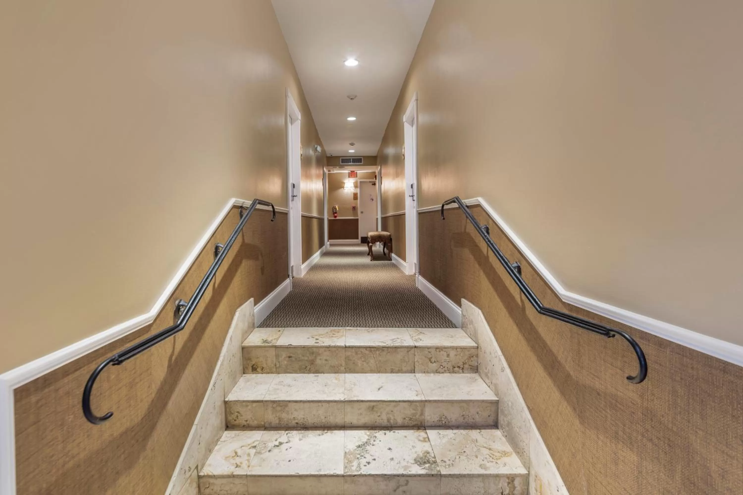 Lobby or reception in Hotel Impala by LuxUrban