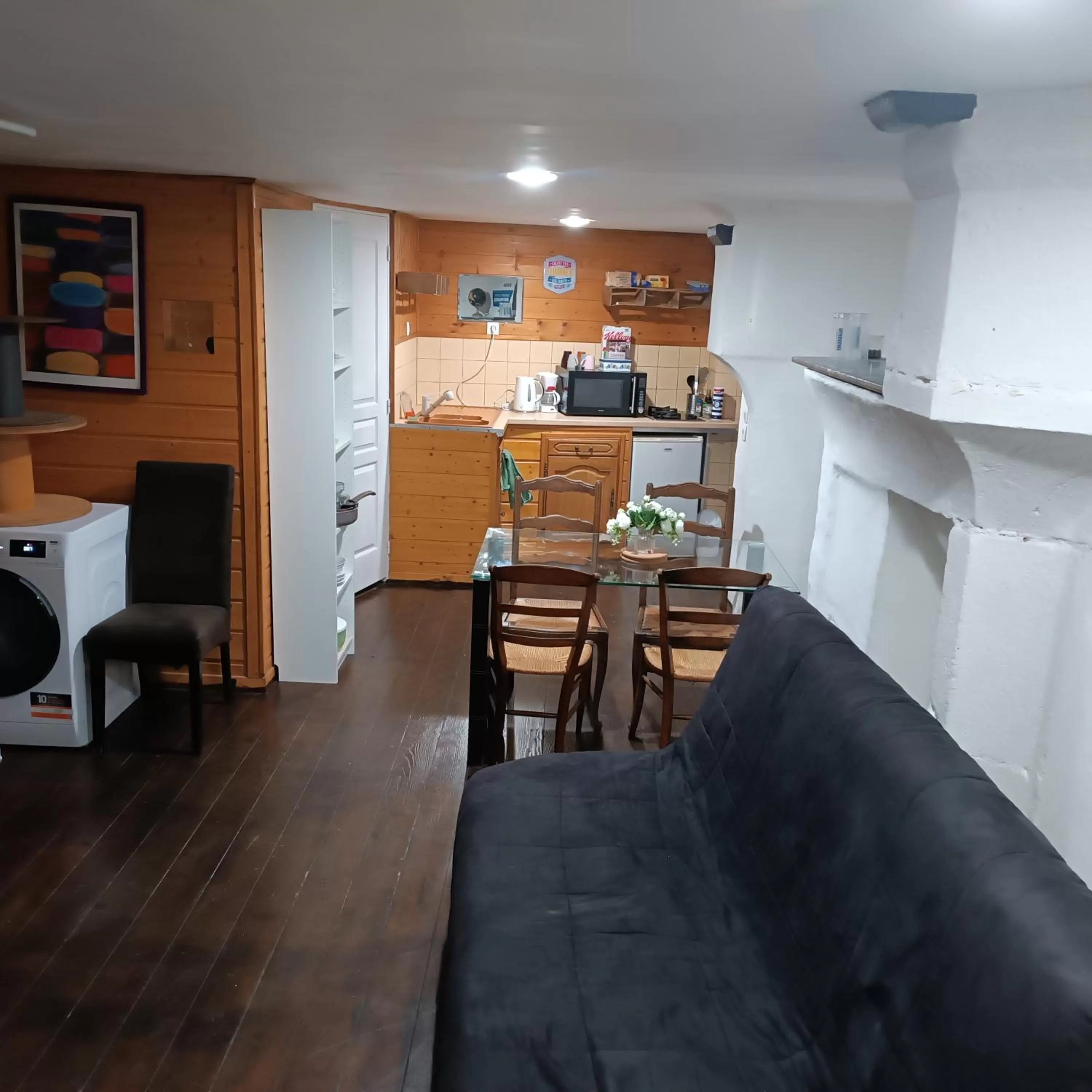 Dining Area in LA PETITE VICTOIRE & l'HYPERCENTRE