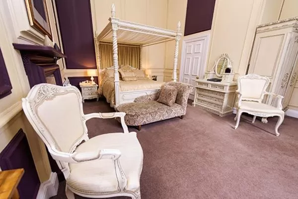 Bedroom in The Old Lodge