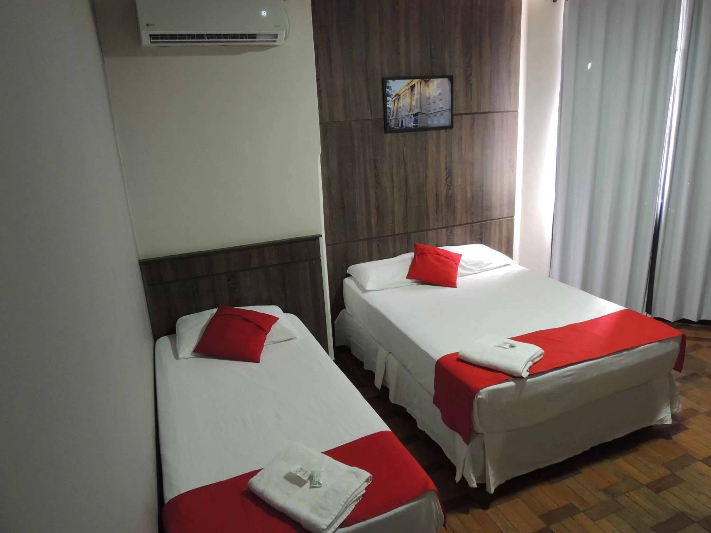 Bedroom, Bed in Hotel Gontijo Belo Horizonte - Próximo a Rodoviária e Praça Sete