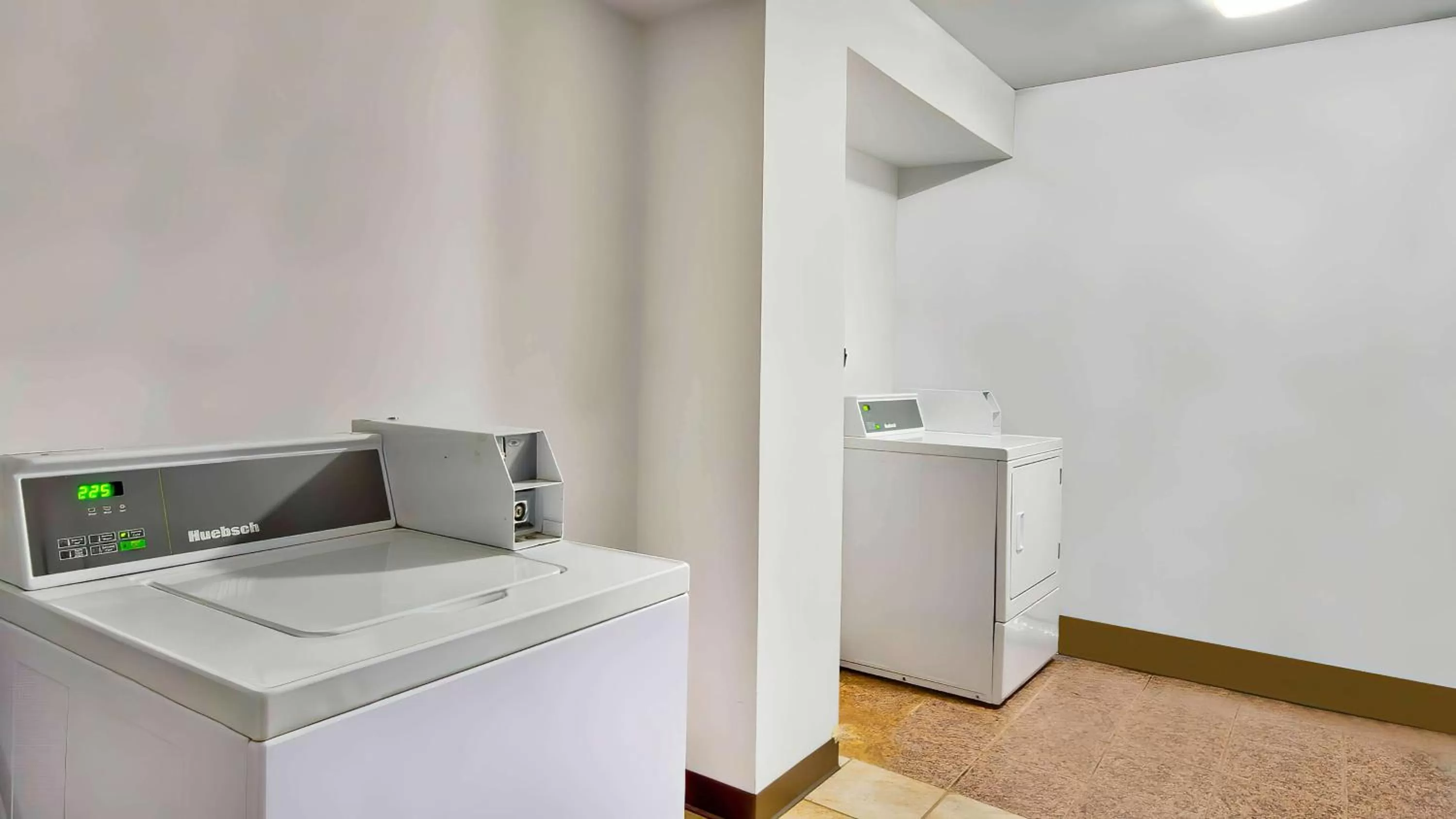 laundry in Motel 6 Louisville, Ky- Airport/ Fair Expo