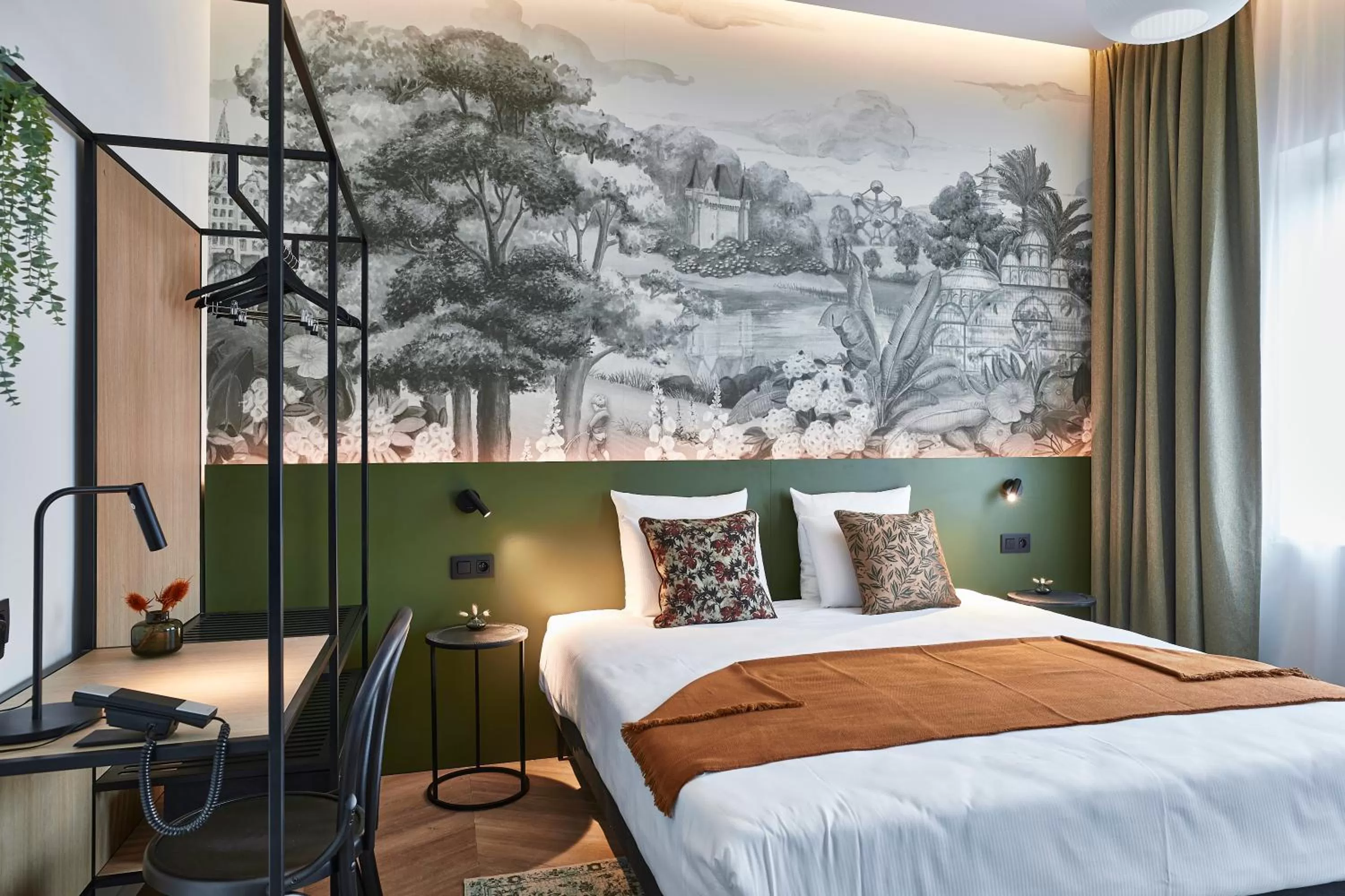 Bed in Urban Yard Hotel