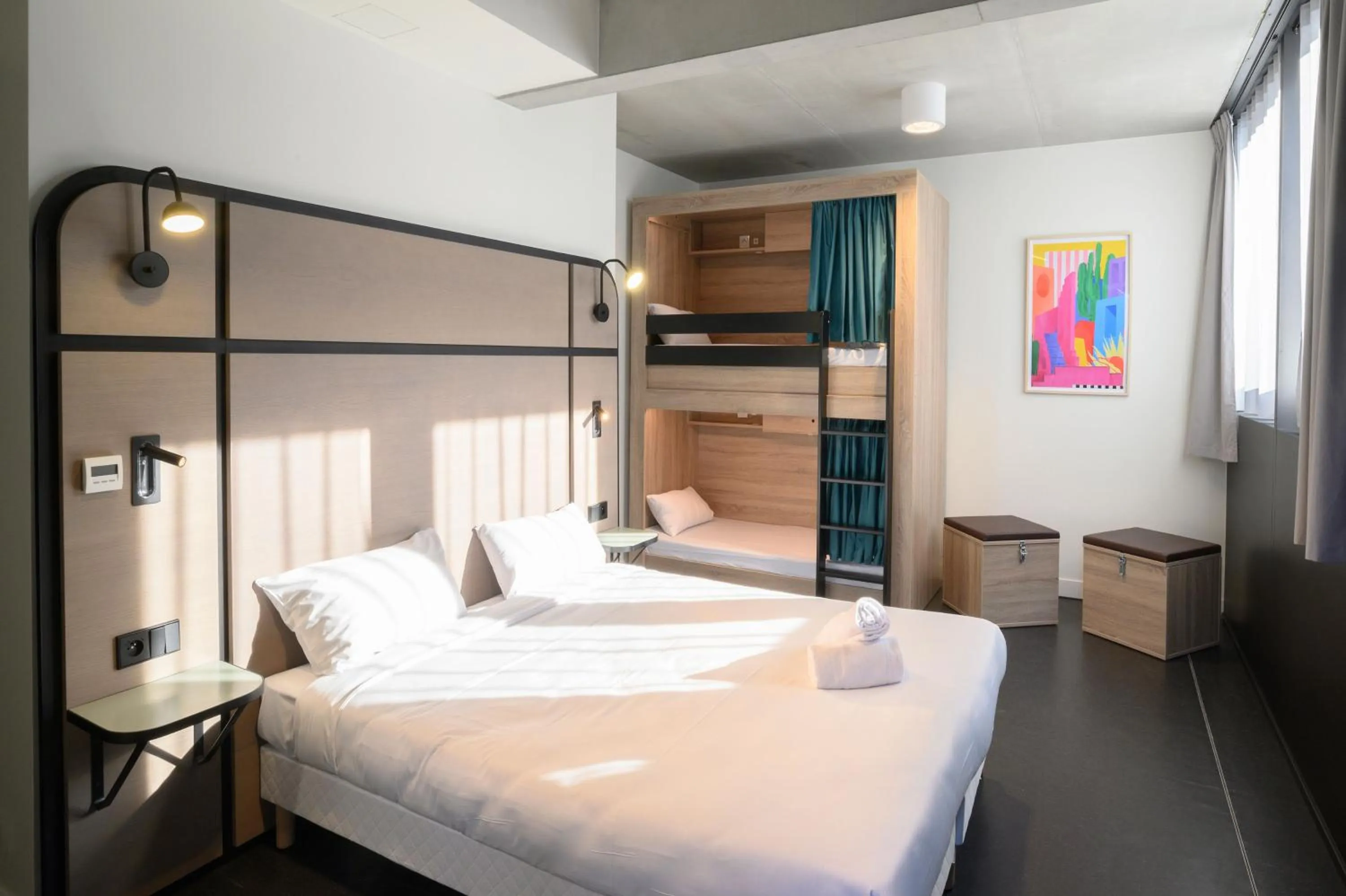 Photo of the whole room, Bed in The People - Paris Marais