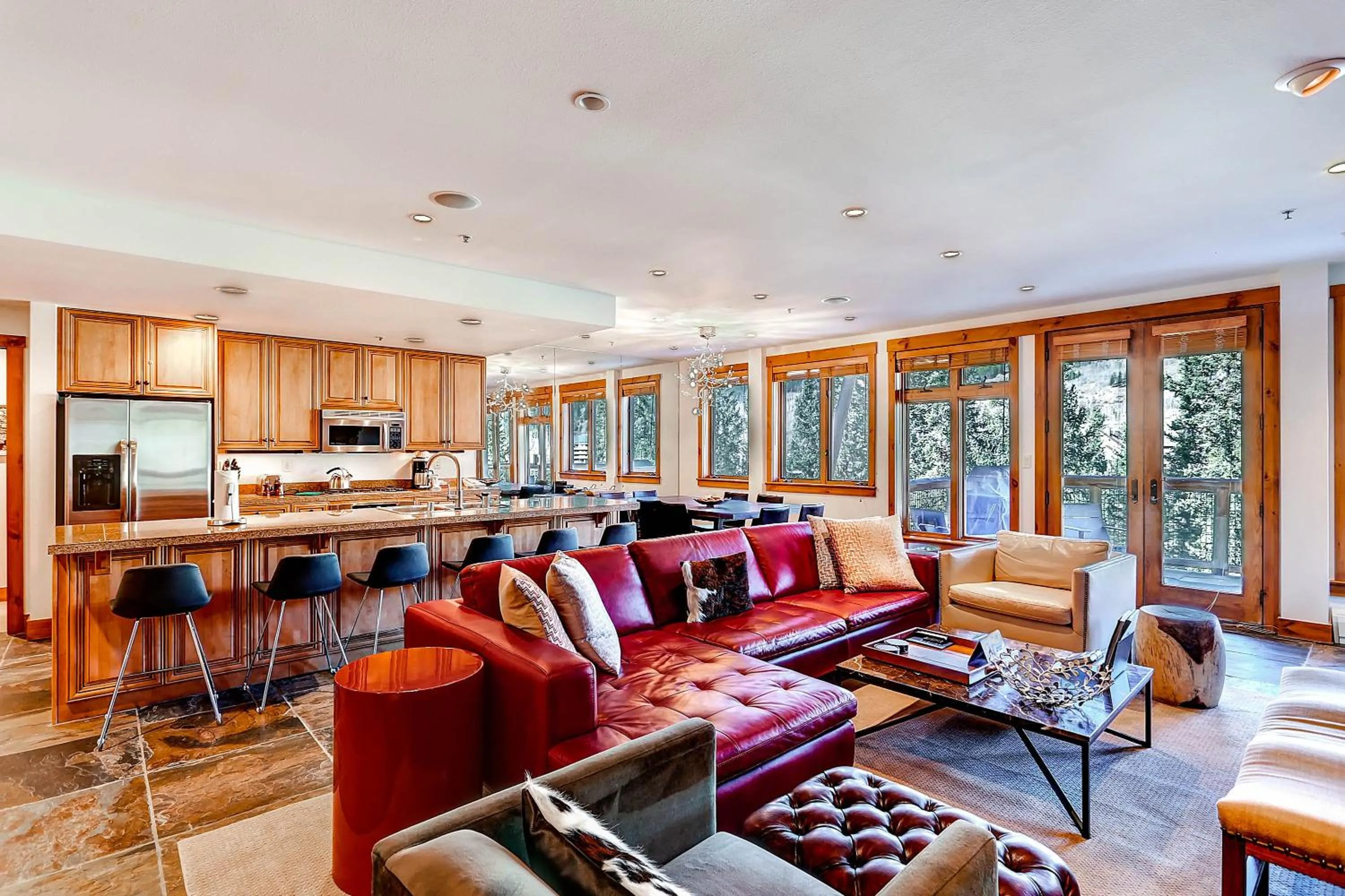 Living room in Timbers & Lone Eagle by Keystone Resort