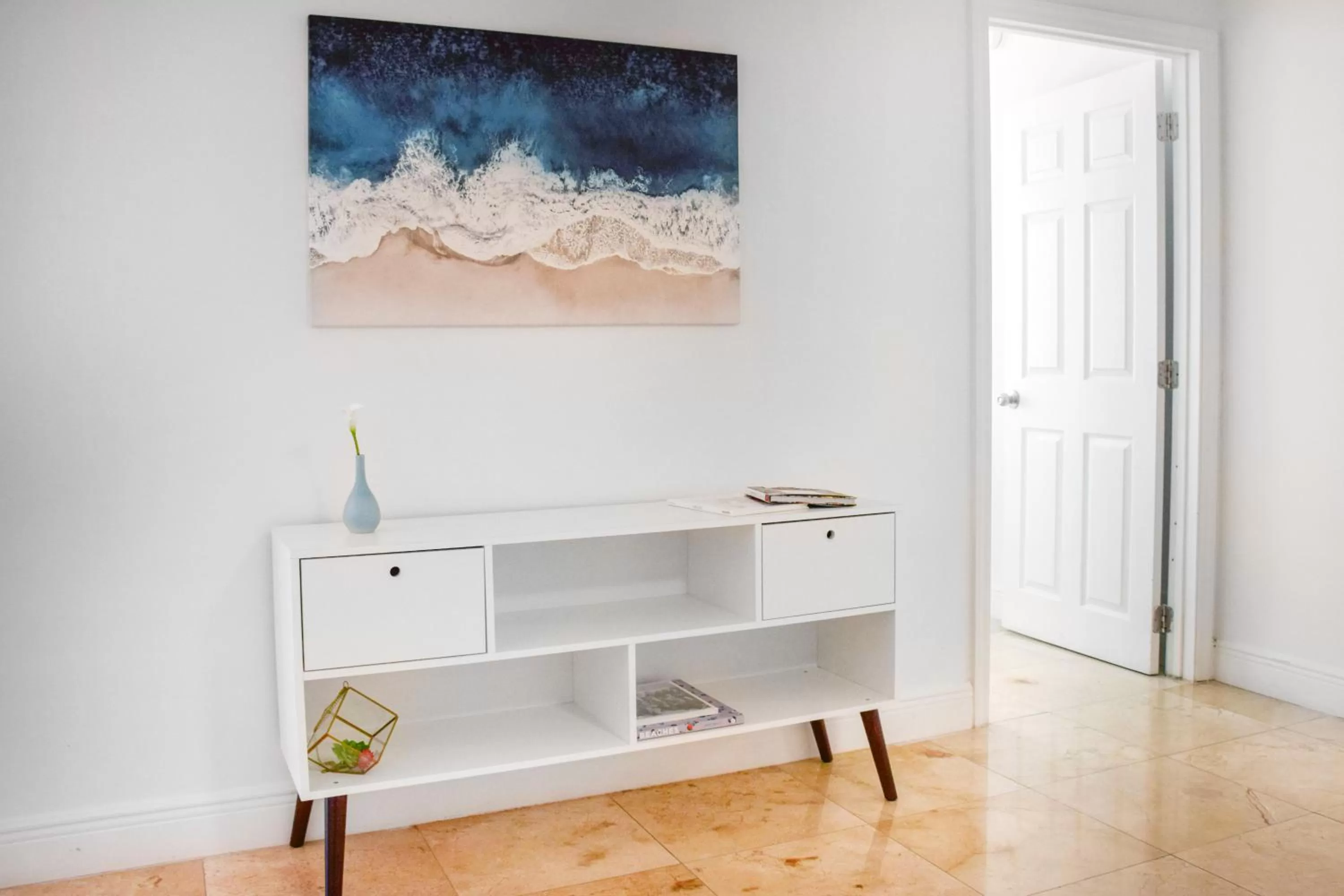 Decorative detail in Seacoast Suites on Miami Beach