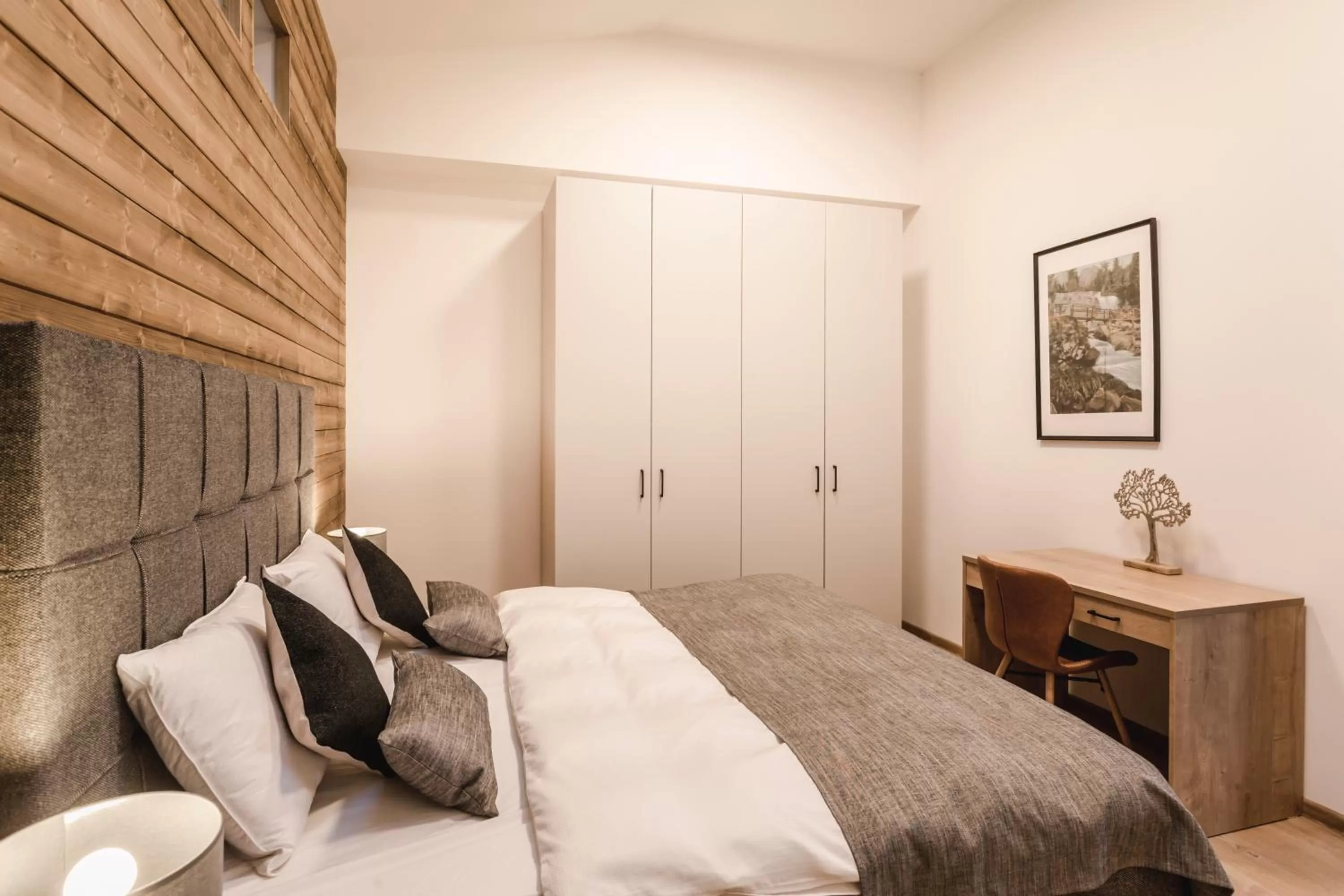 Bedroom, Bed in ARIETES MARMONT Resort