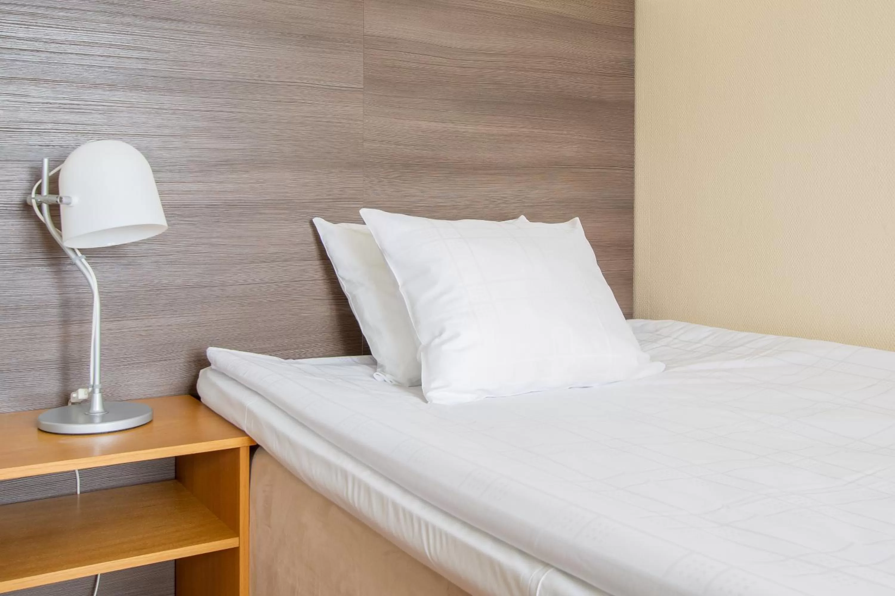 Bed in Torget Aparthotel