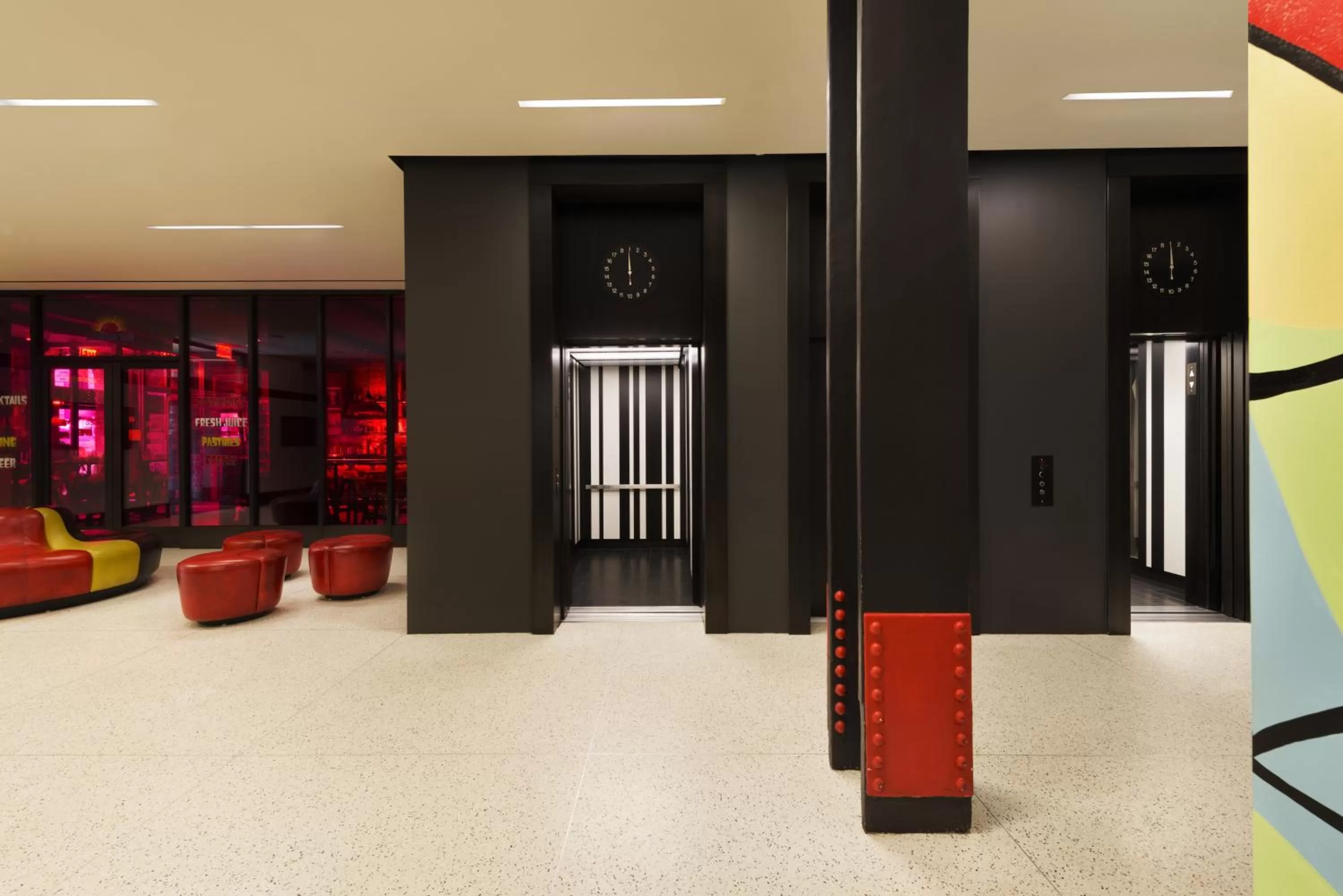 Lobby or reception in Pod 39