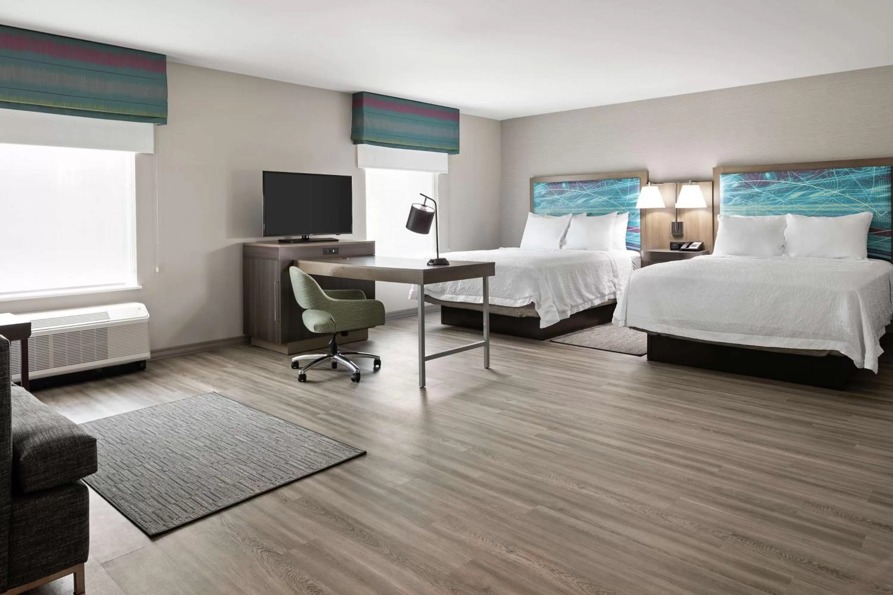 Bedroom, Bed in Hampton Inn & Suites Cranberry Township/Mars