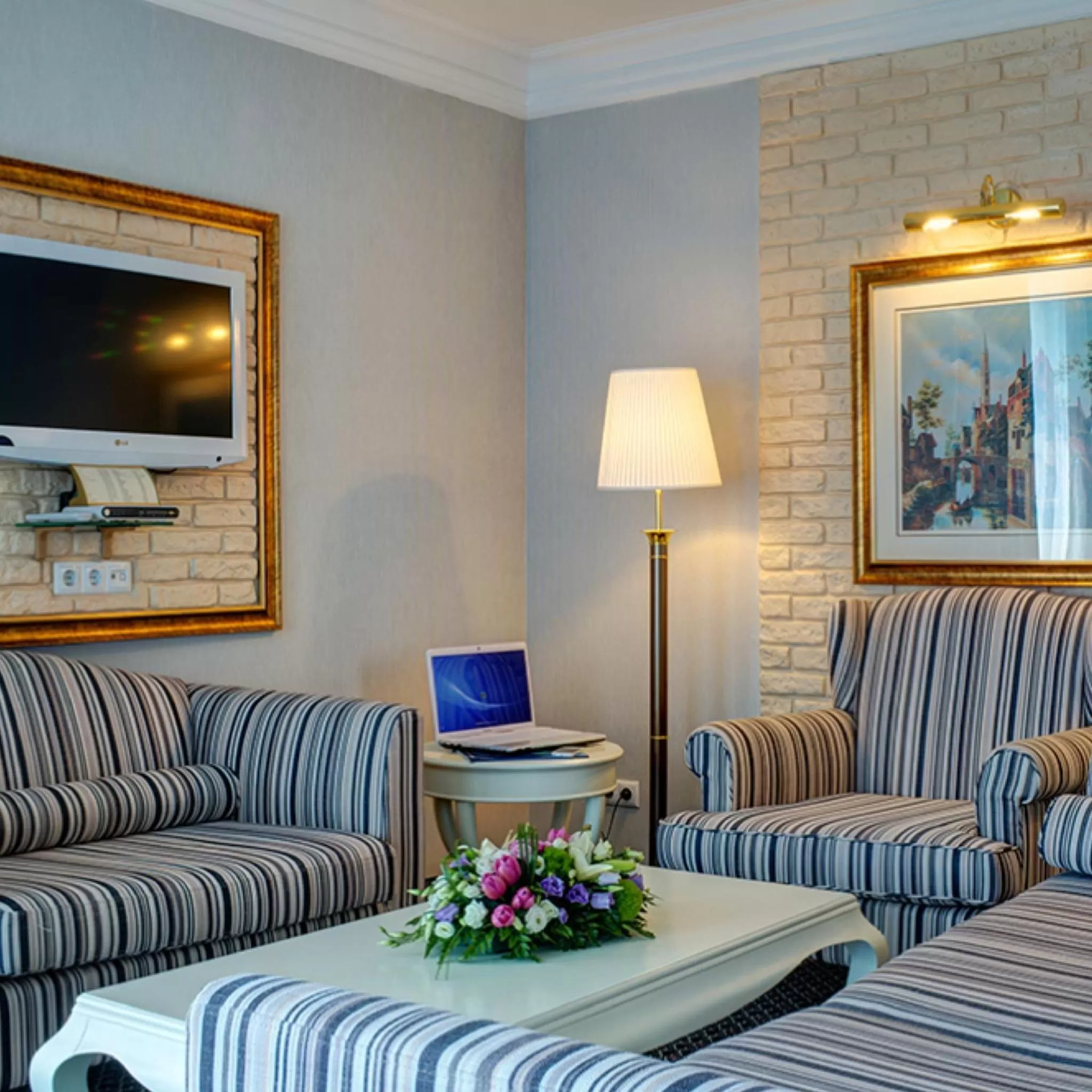 Decorative detail in Kazzhol Hotel Astana