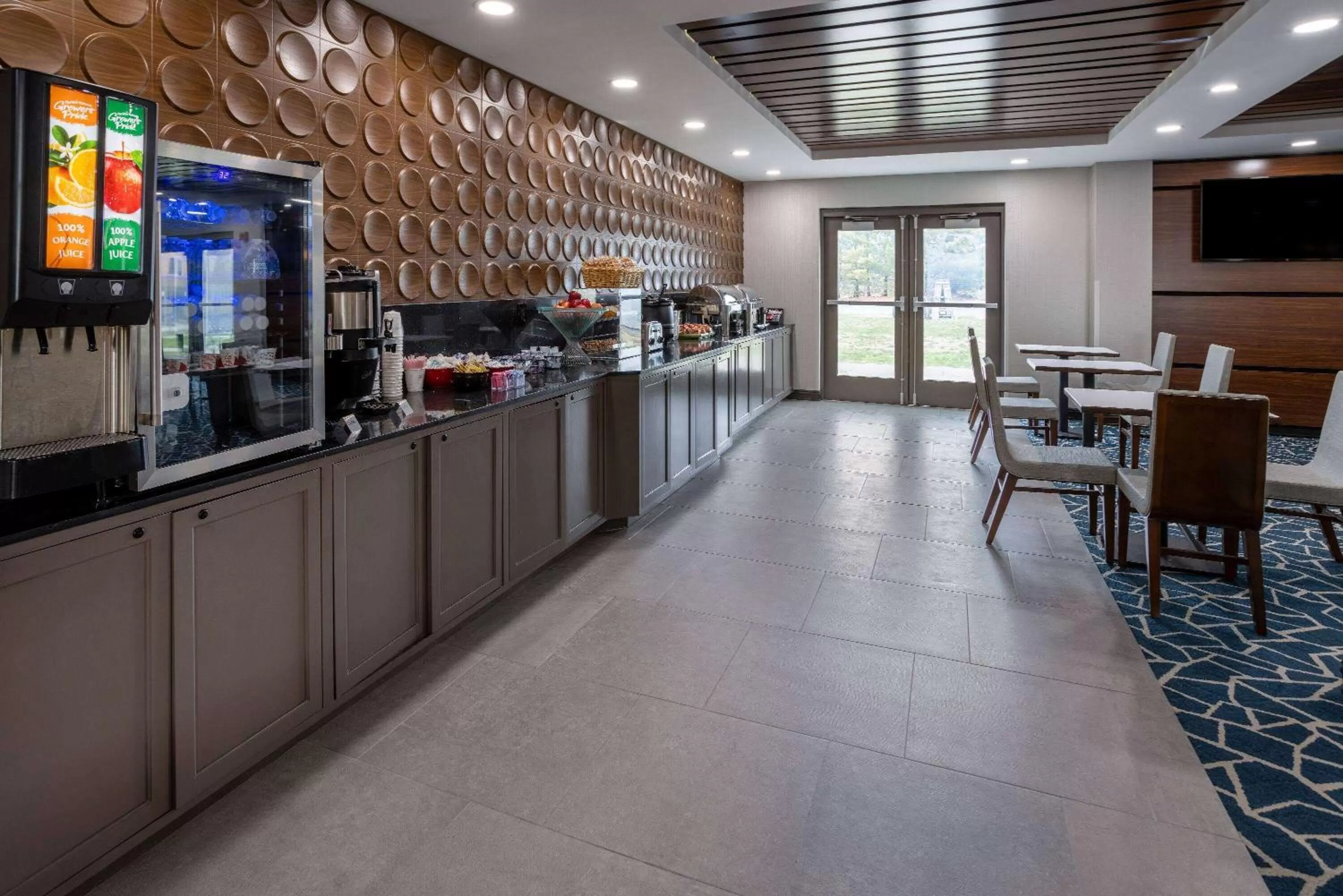 Breakfast in Wingate by Wyndham Vineland