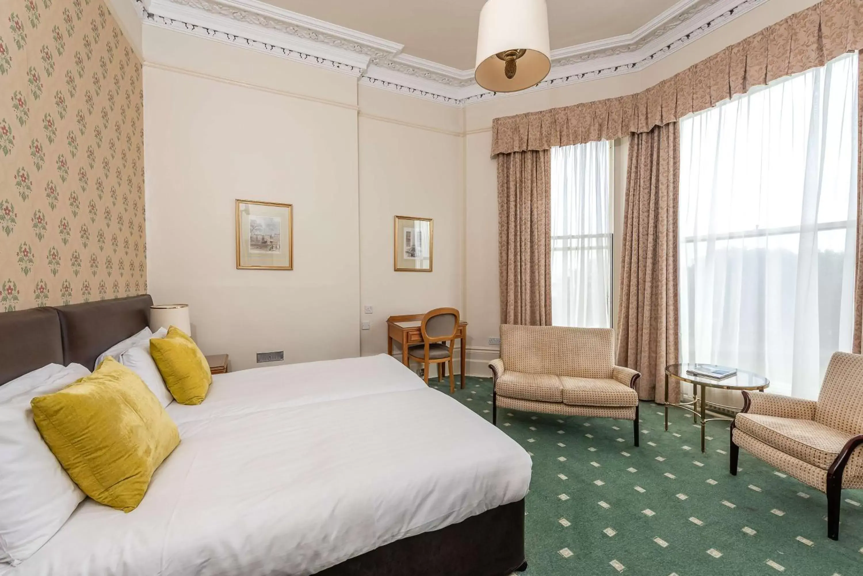 Superior Twin Room in voco The Clifton Folkestone by IHG Superior Twin Room in voco The Clifton Folkestone by IHG