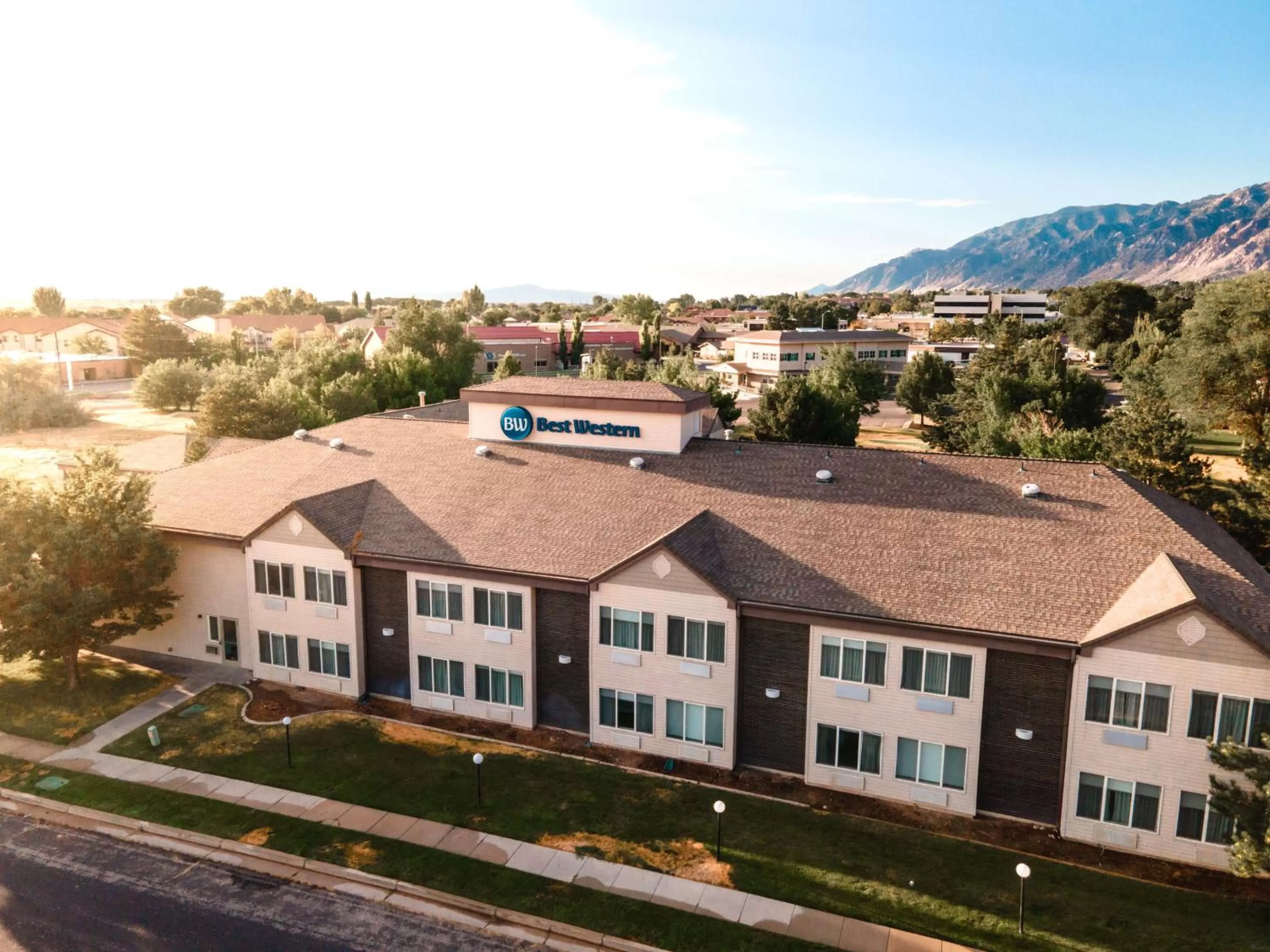 Property building in Best Western Brigham City Inn & Suites