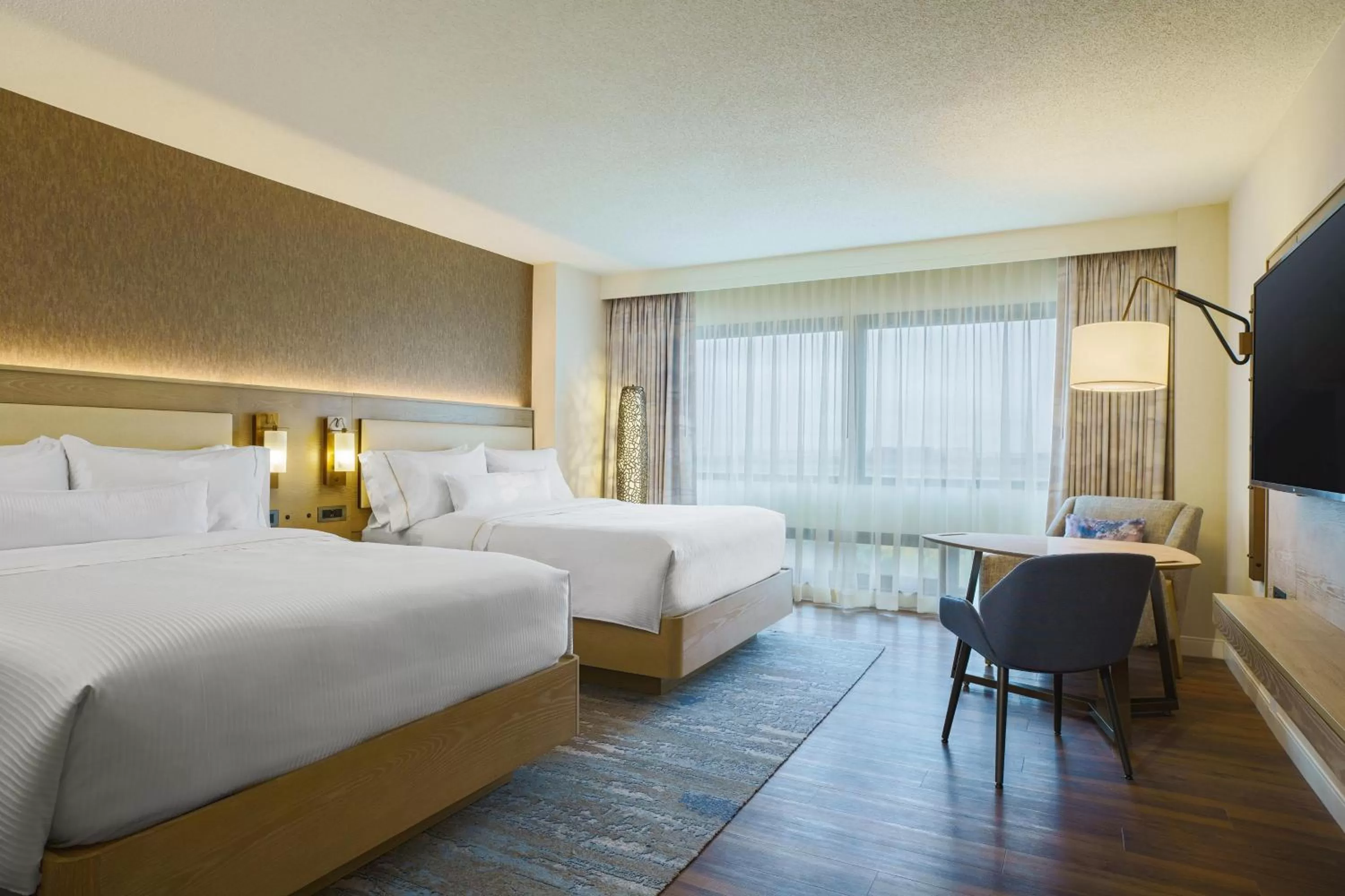 Photo of the whole room, Bed in The Westin O'Hare