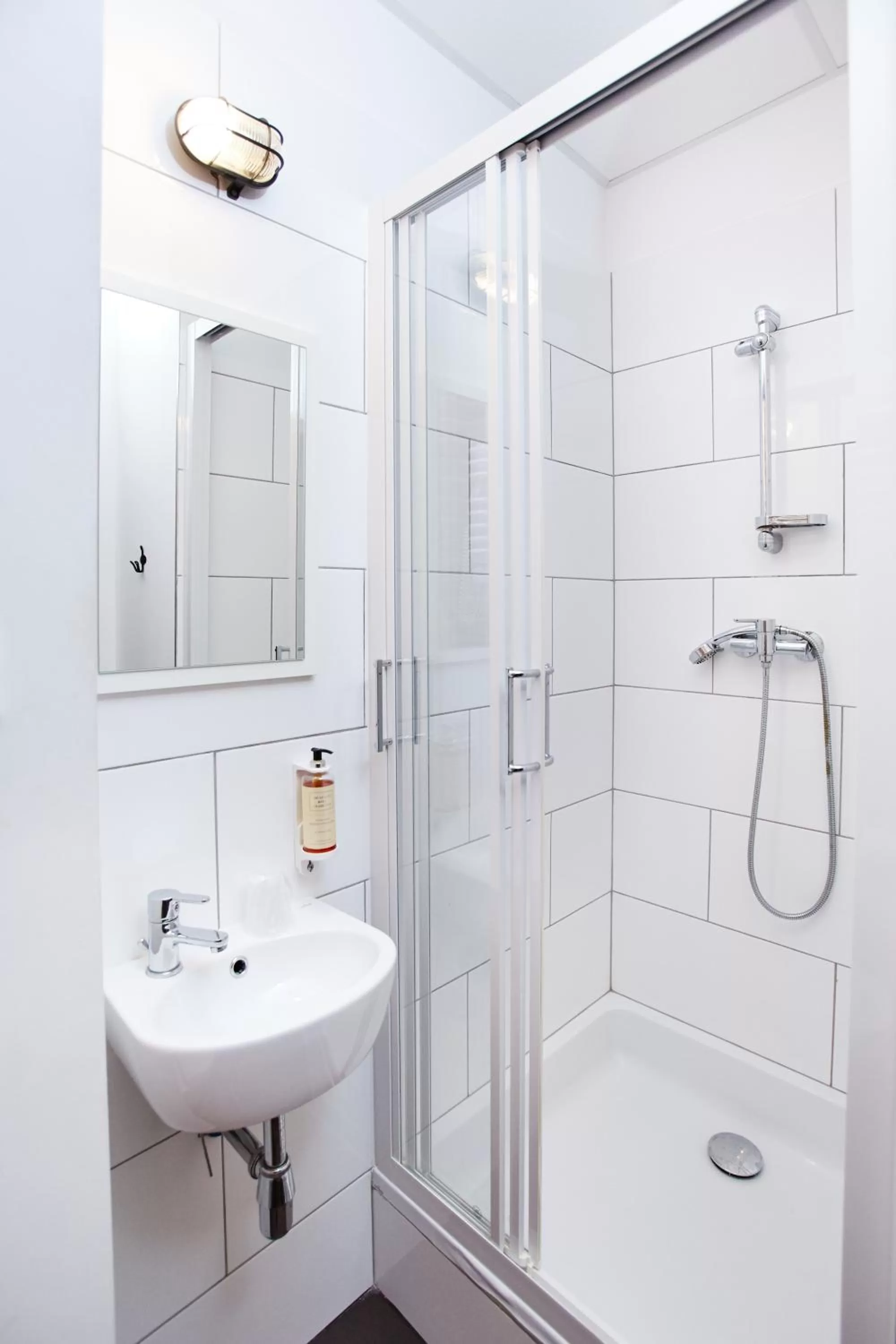 Bathroom in Koszary Arche Hotel