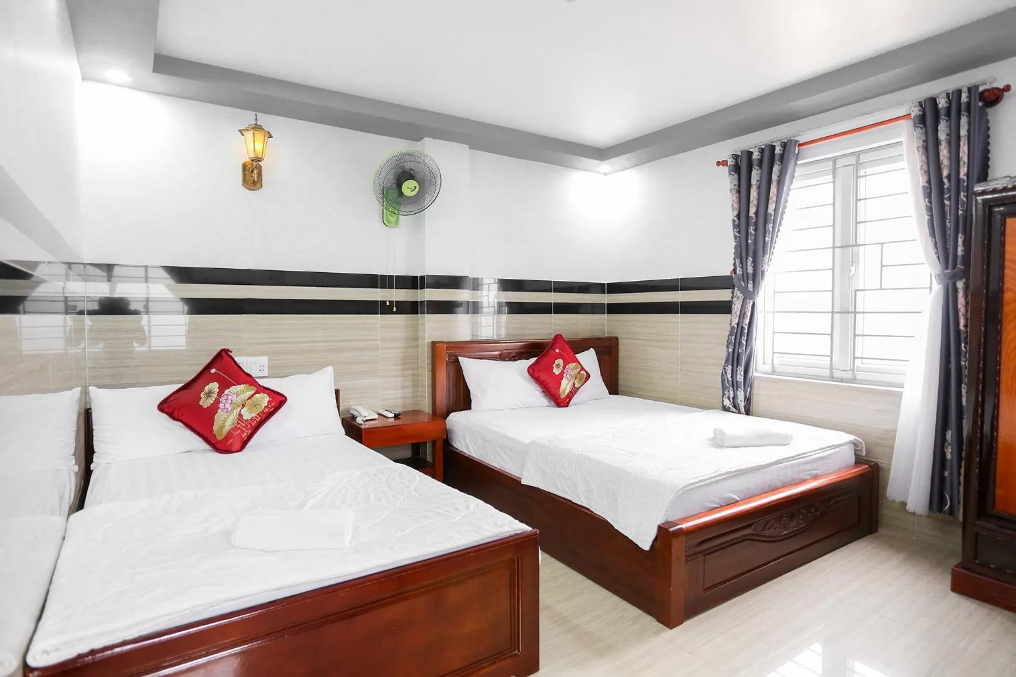Bed in Lucky Hotel Quy Nhon