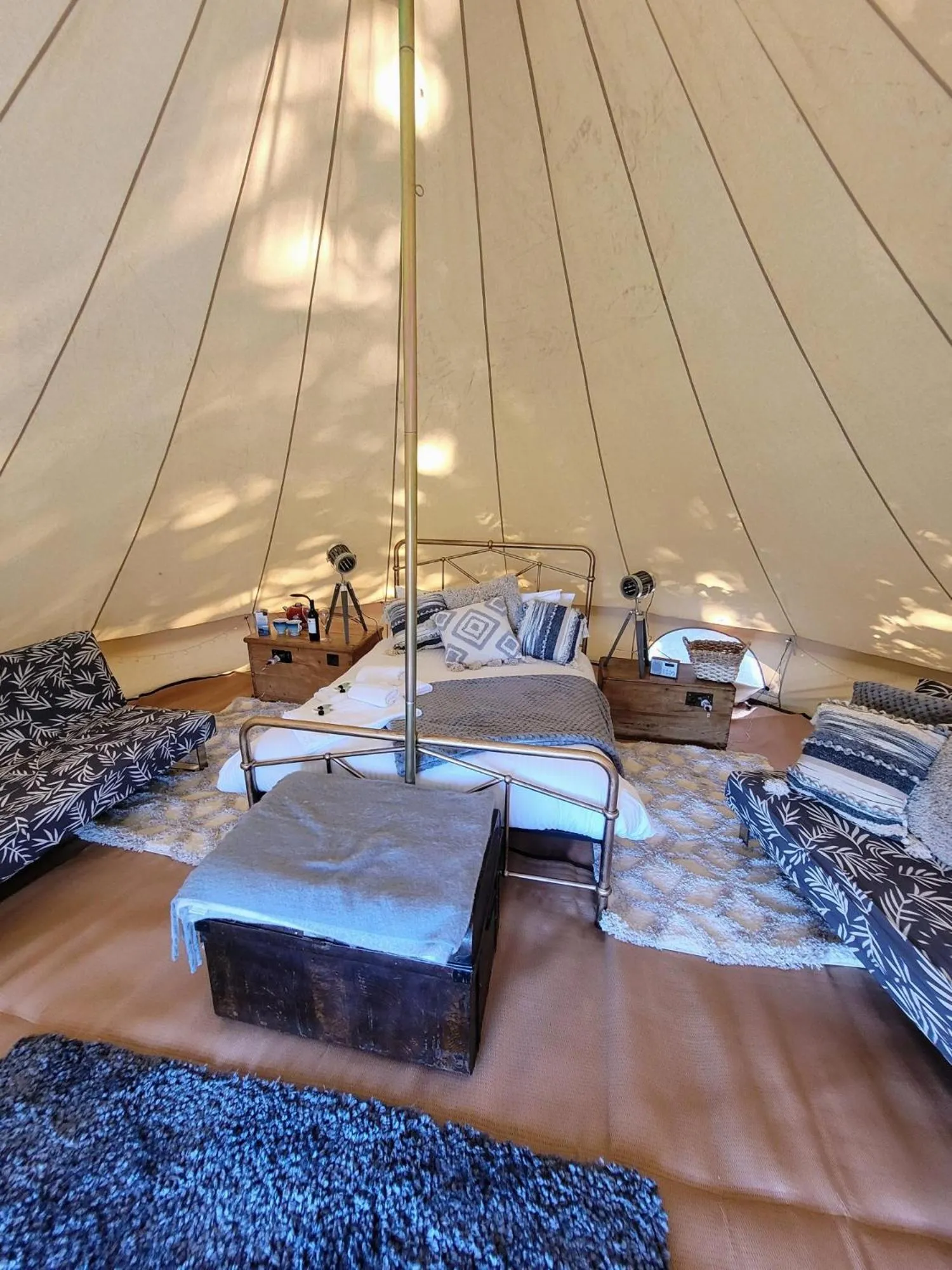 Photo of the whole room in Wheal Tor Hotel & Glamping
