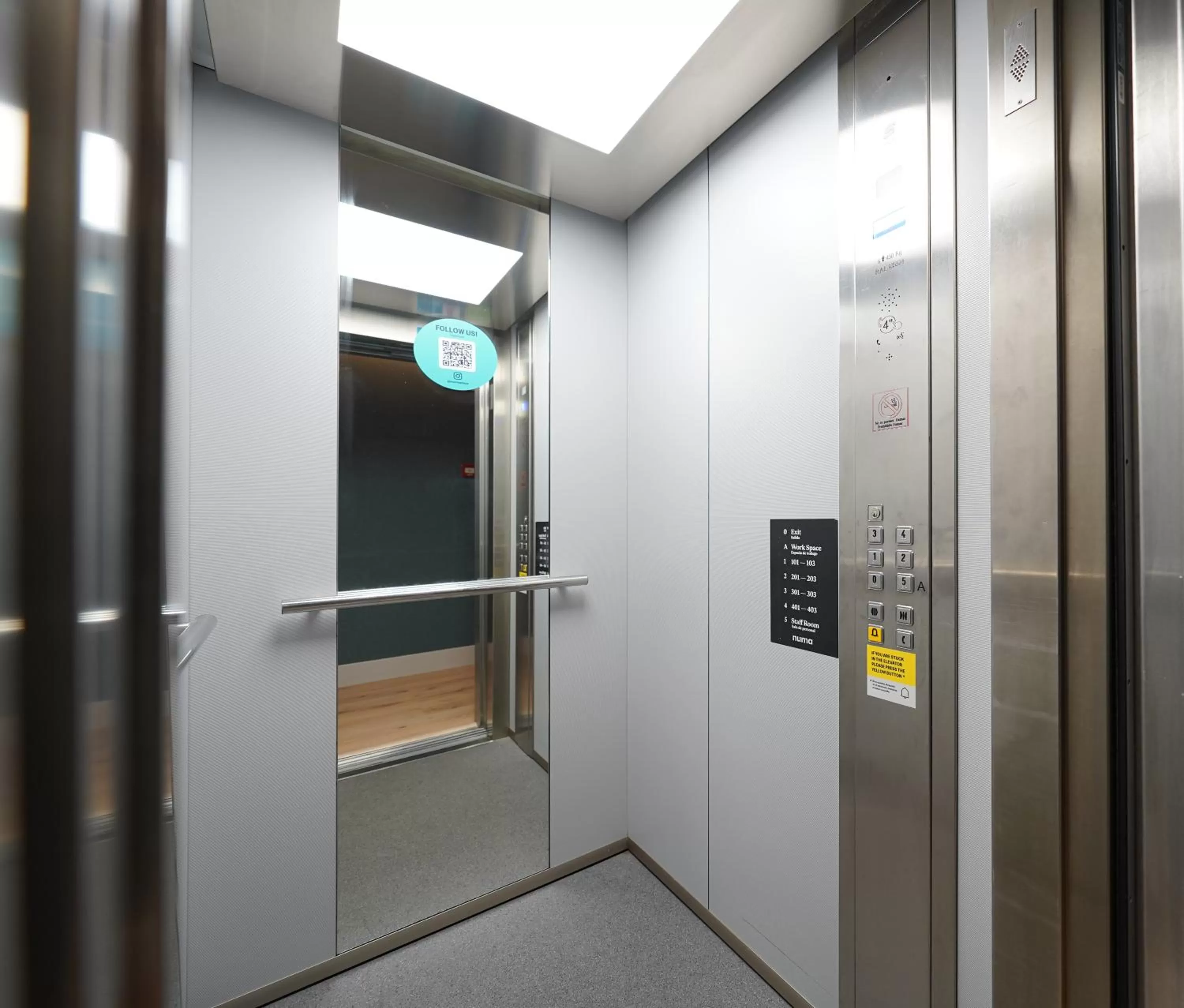 elevator in Numa Barcelona Brio