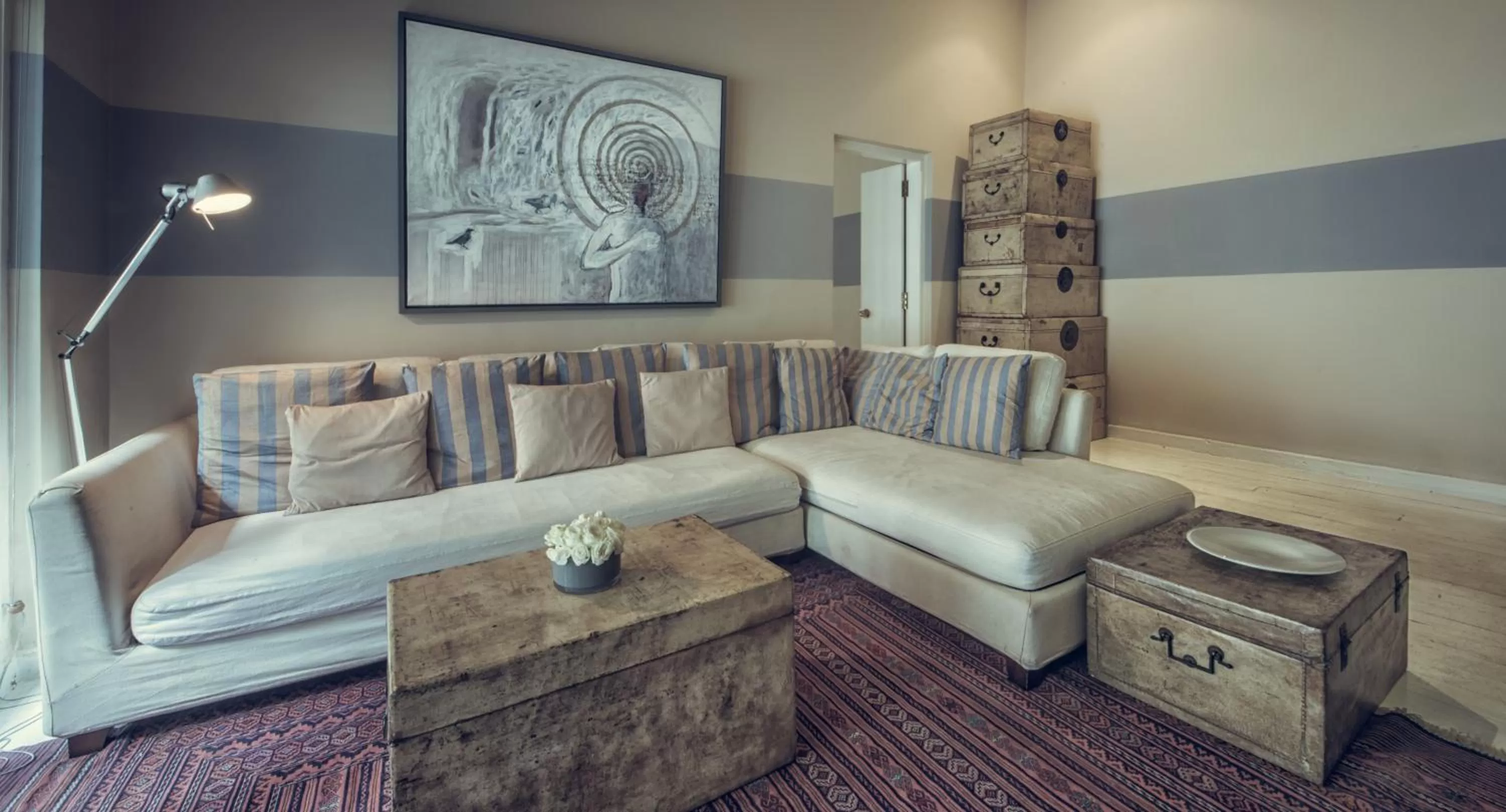 Day in Paradise Road Tintagel Colombo