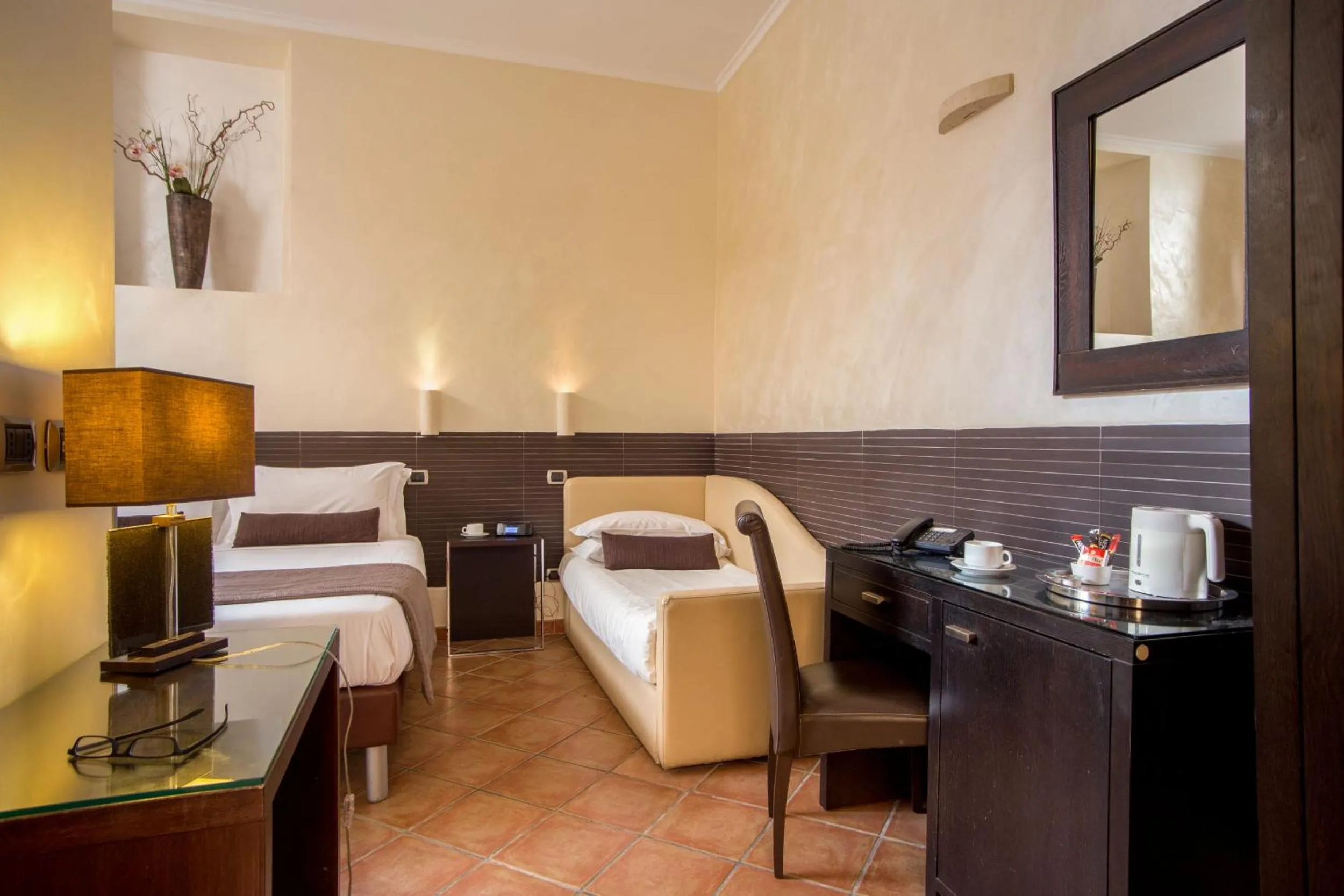 Photo of the whole room in Basilio 55 Rome