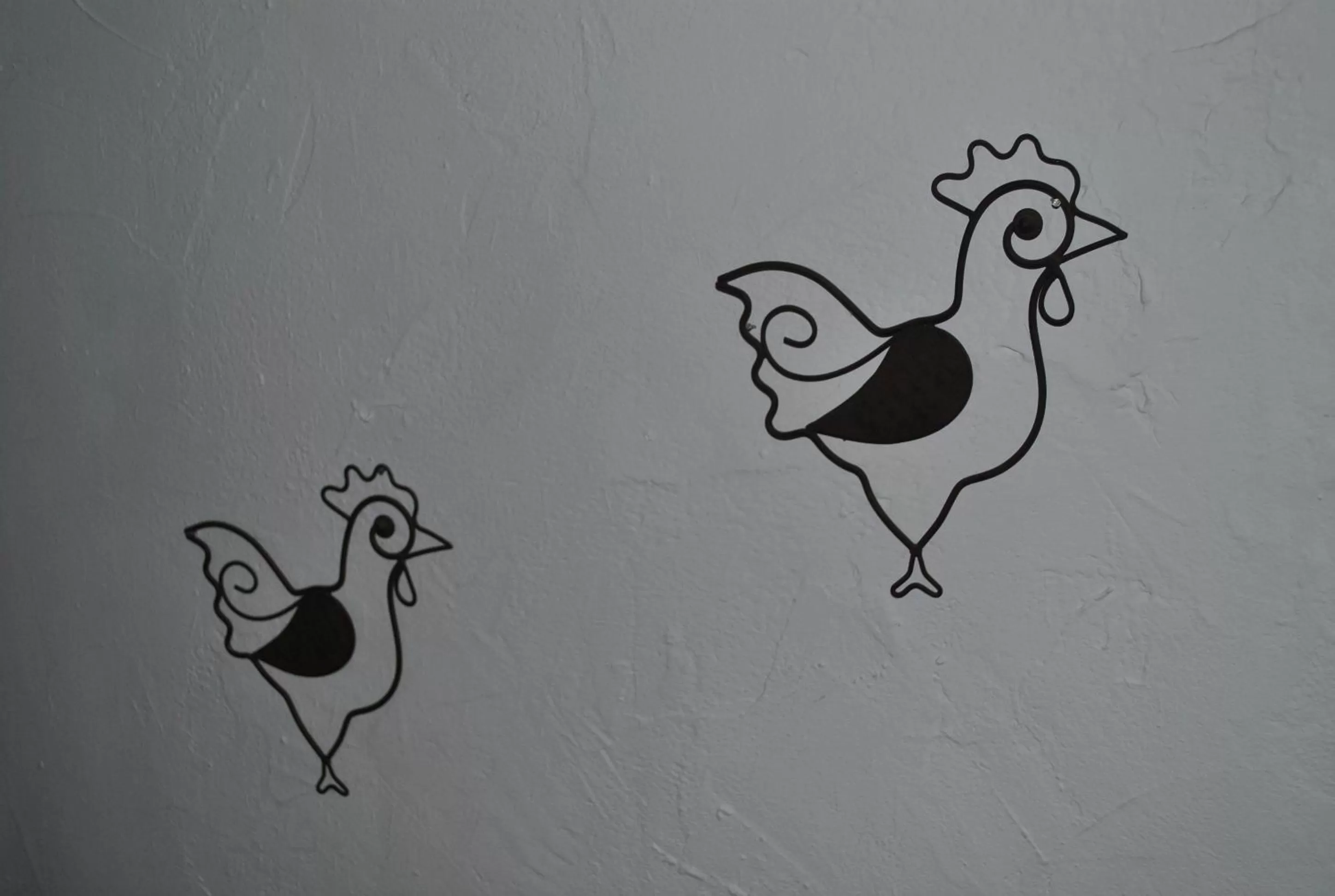 Decorative detail in Hôtel Restaurant Le Provençal