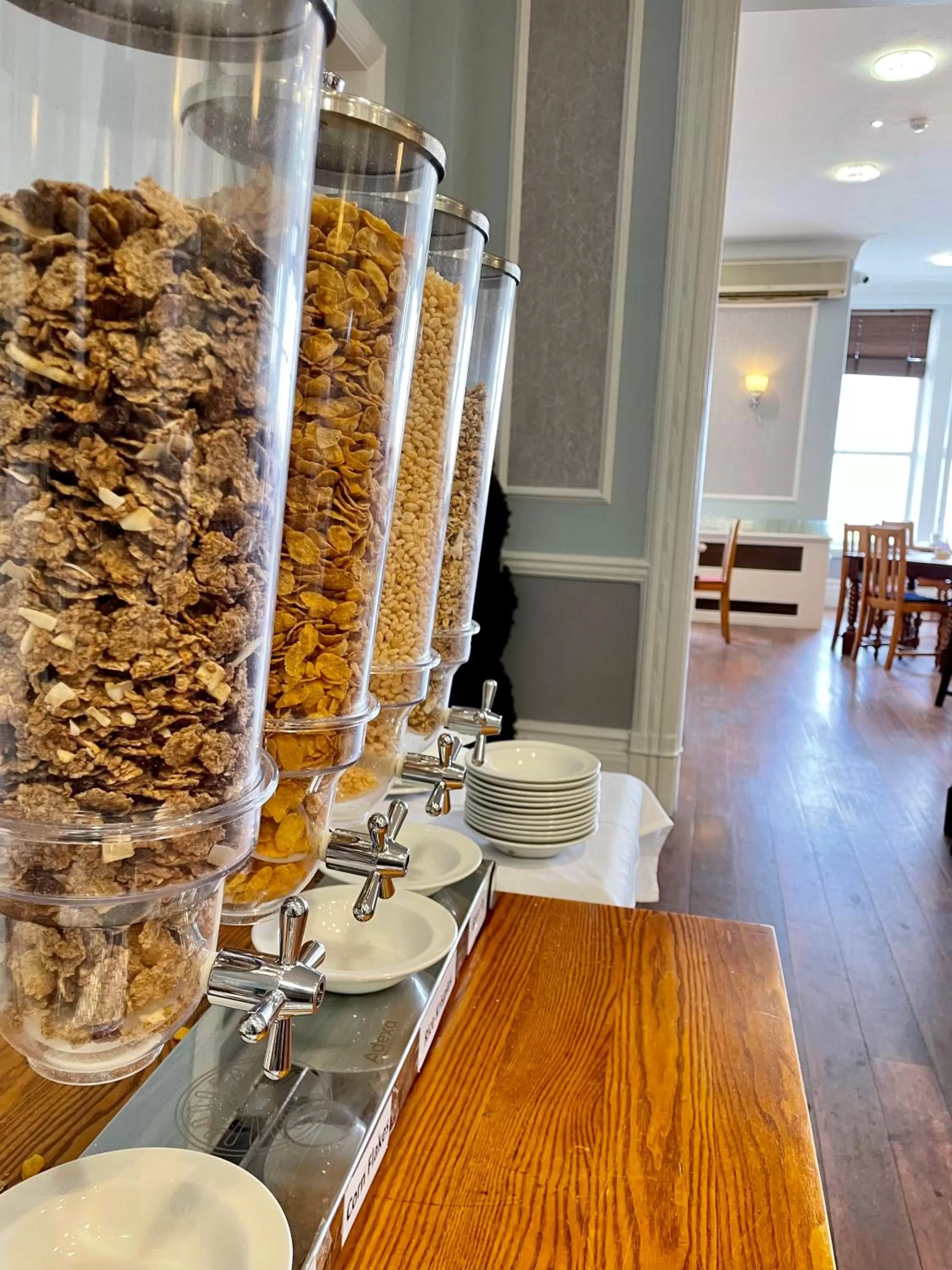 Food and drinks in The Clarendon Hotel