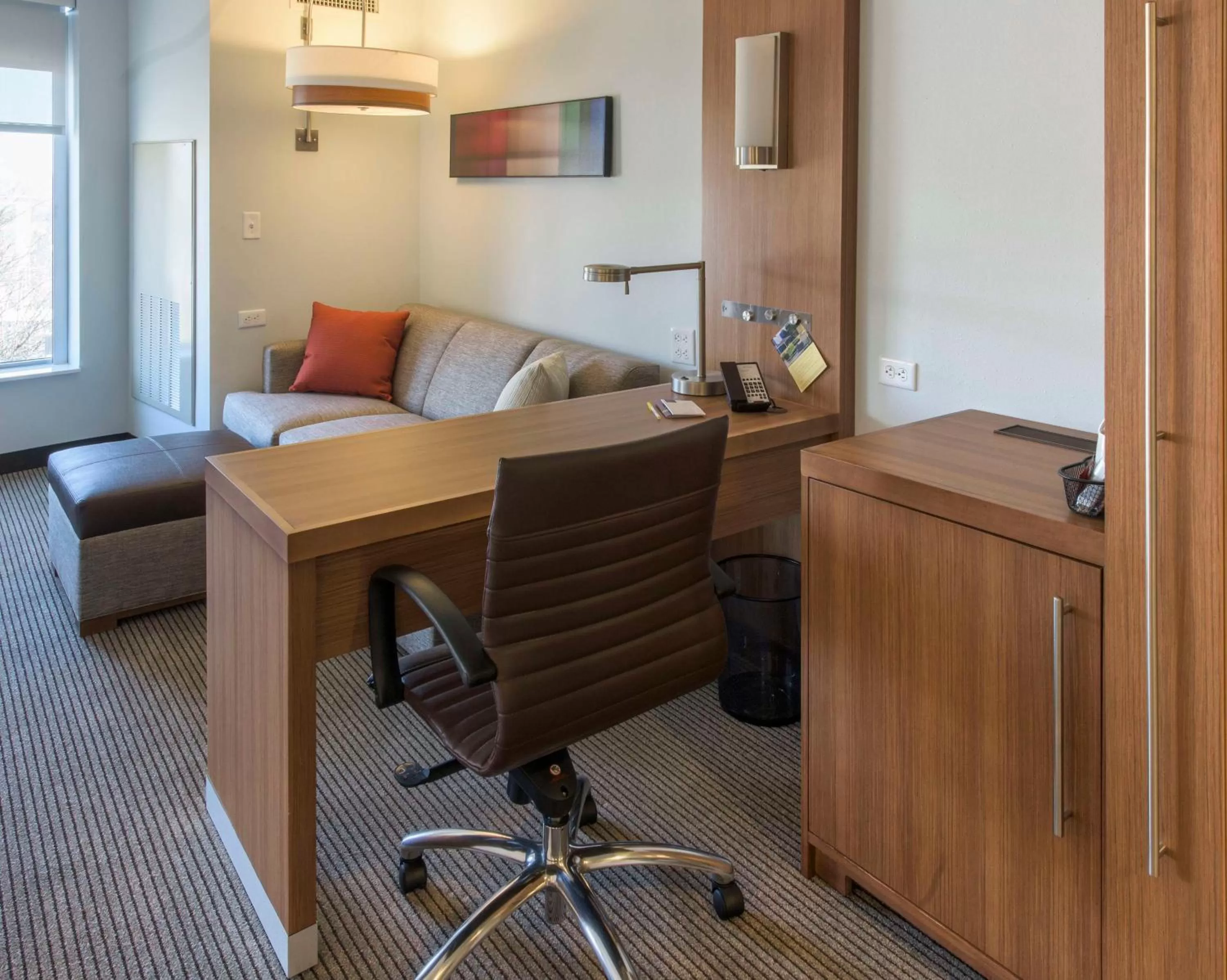 Seating area in DoubleTree by Hilton Asheville Downtown