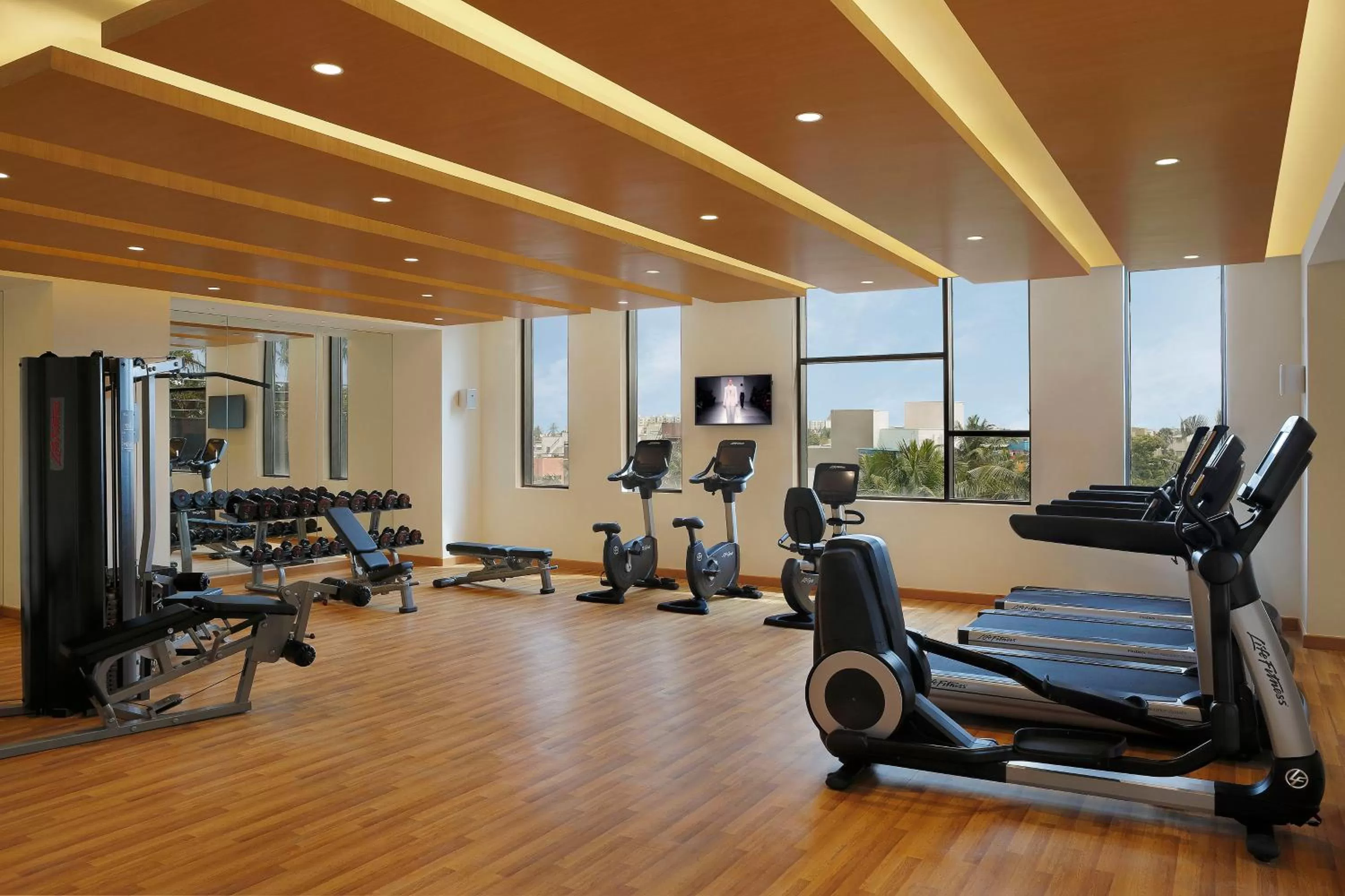Fitness centre/facilities in Novotel Chennai OMR