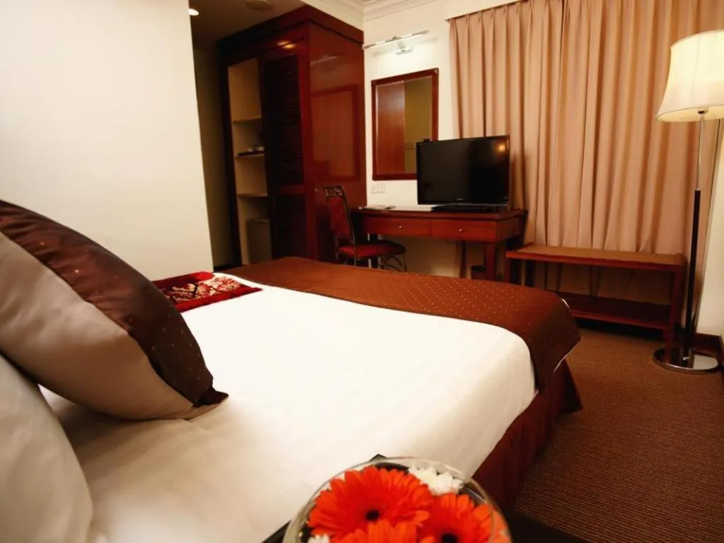 Bed in TH Hotel Kelana Jaya