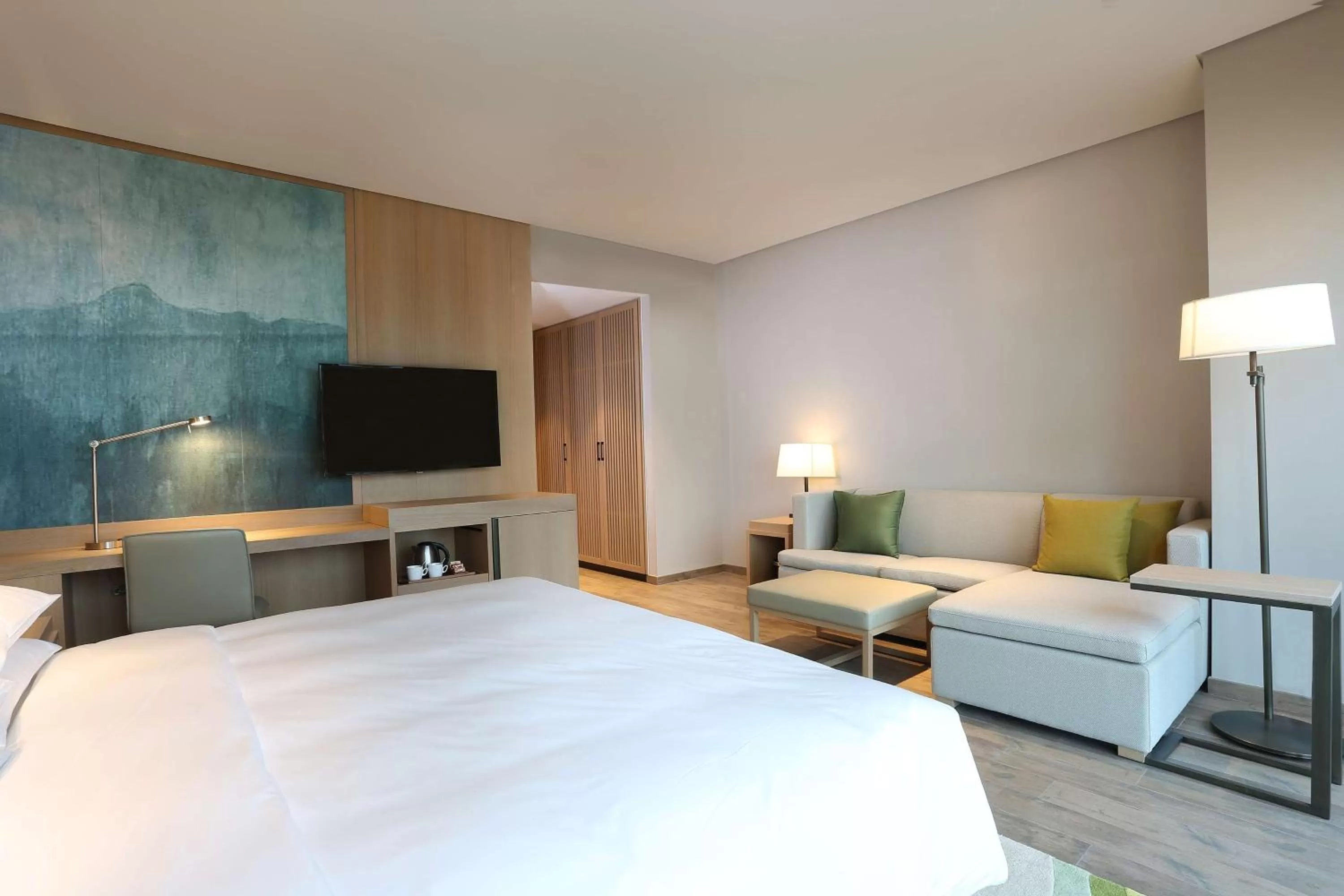 Bedroom, Bed in Hyatt Place Sanya City Center