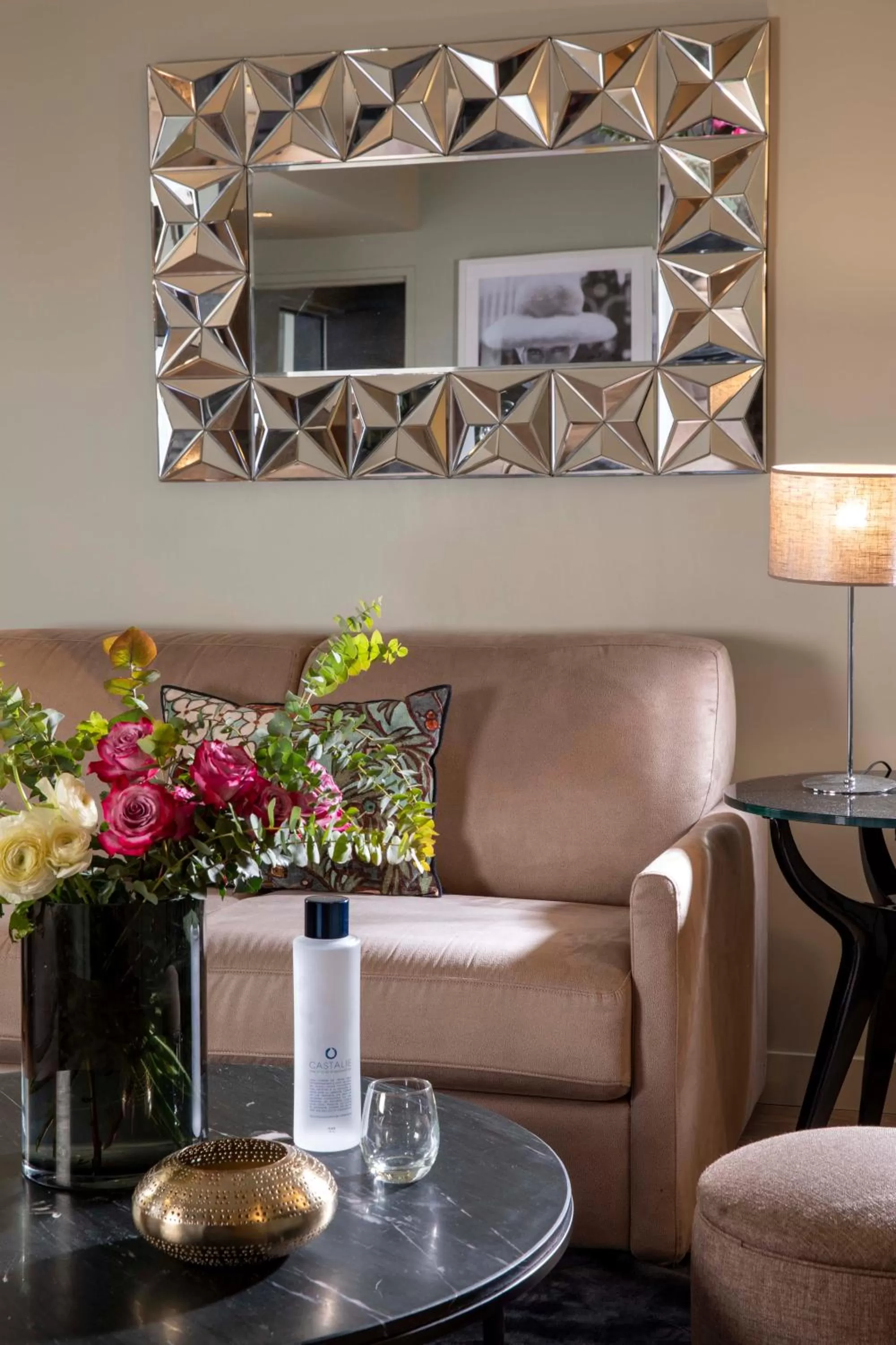 Living room in Le Rayz Vendome