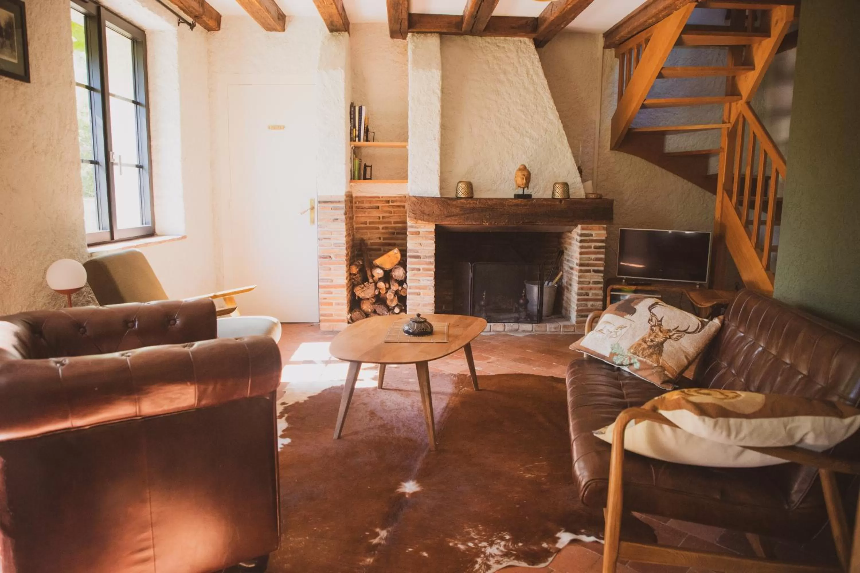 Communal lounge/ TV room, Seating Area in Domaine de Montizeau