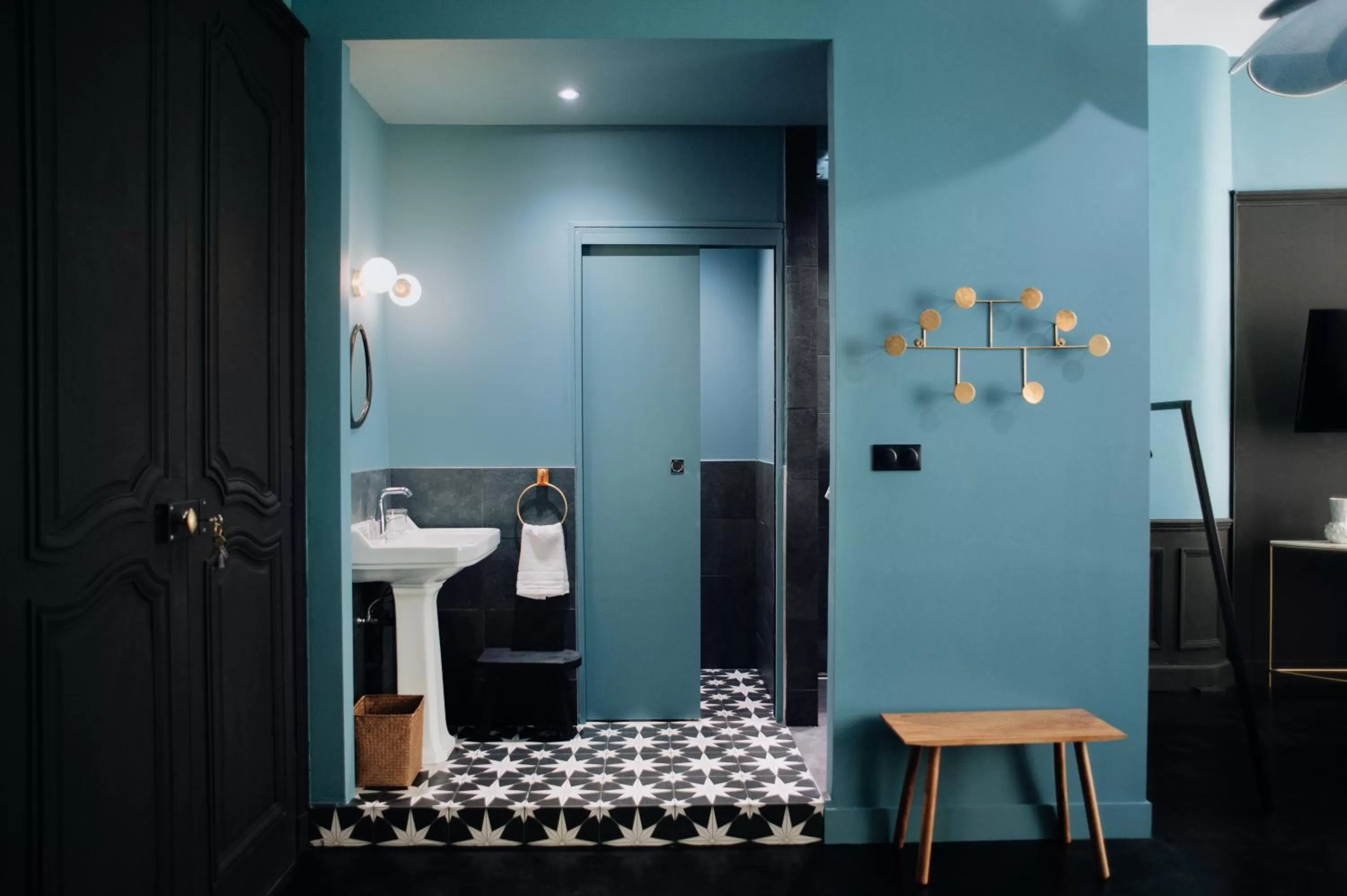Bathroom, Bed in Hotel de Fouquet - Chambres d'hôtes