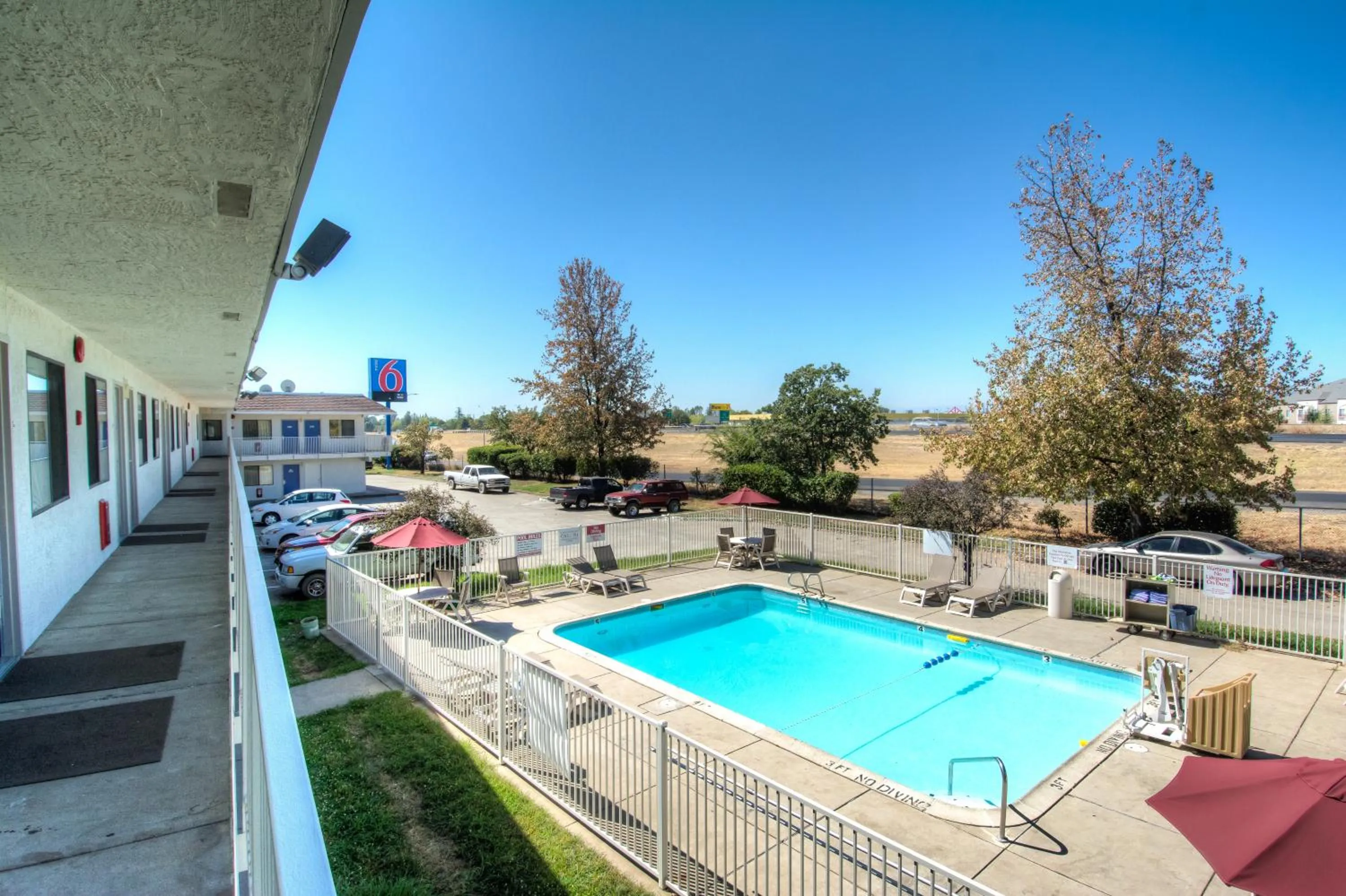 Swimming pool in Motel 6-Redding, CA - North