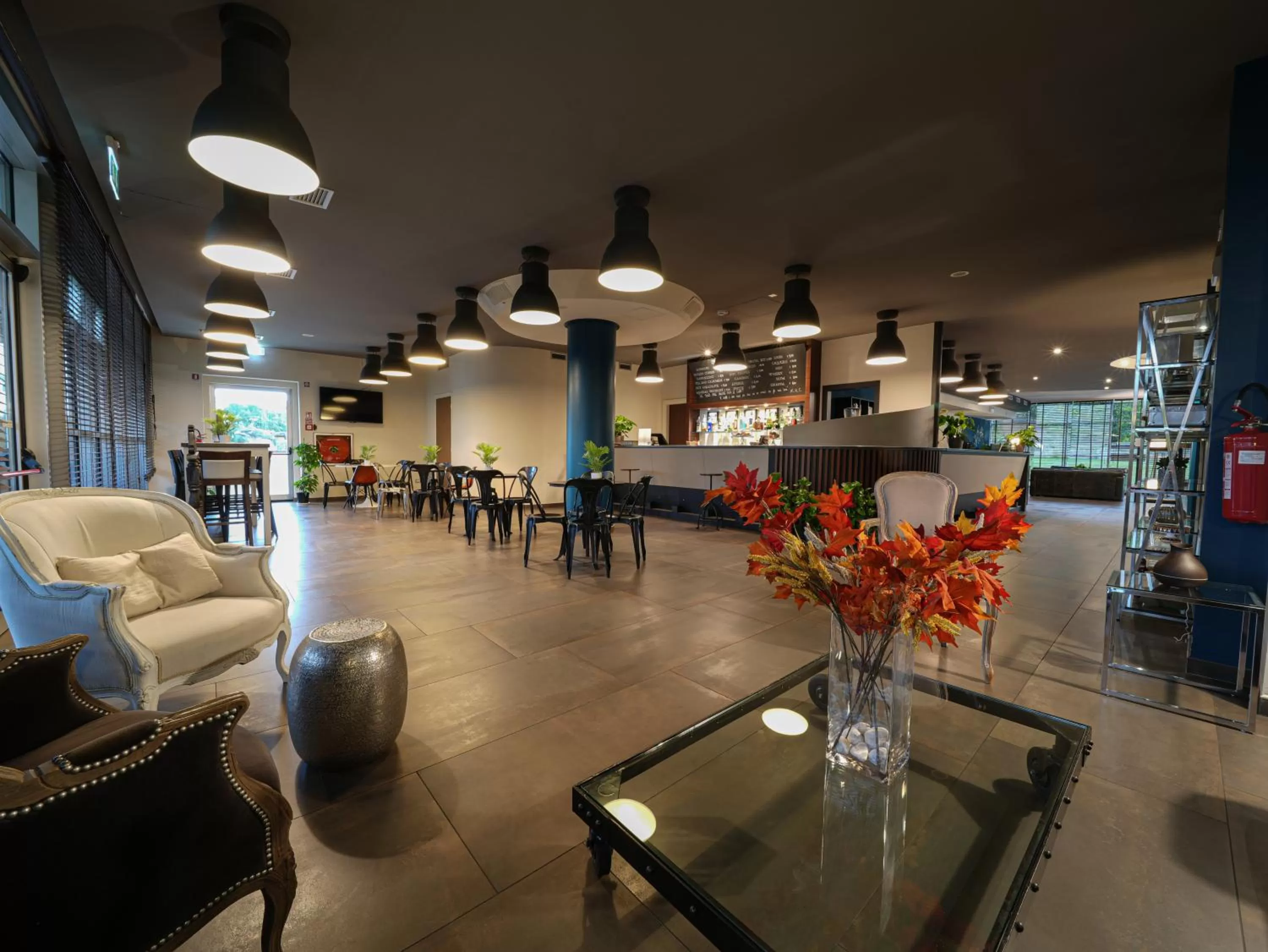 La Meridiana Bleisure Hotel