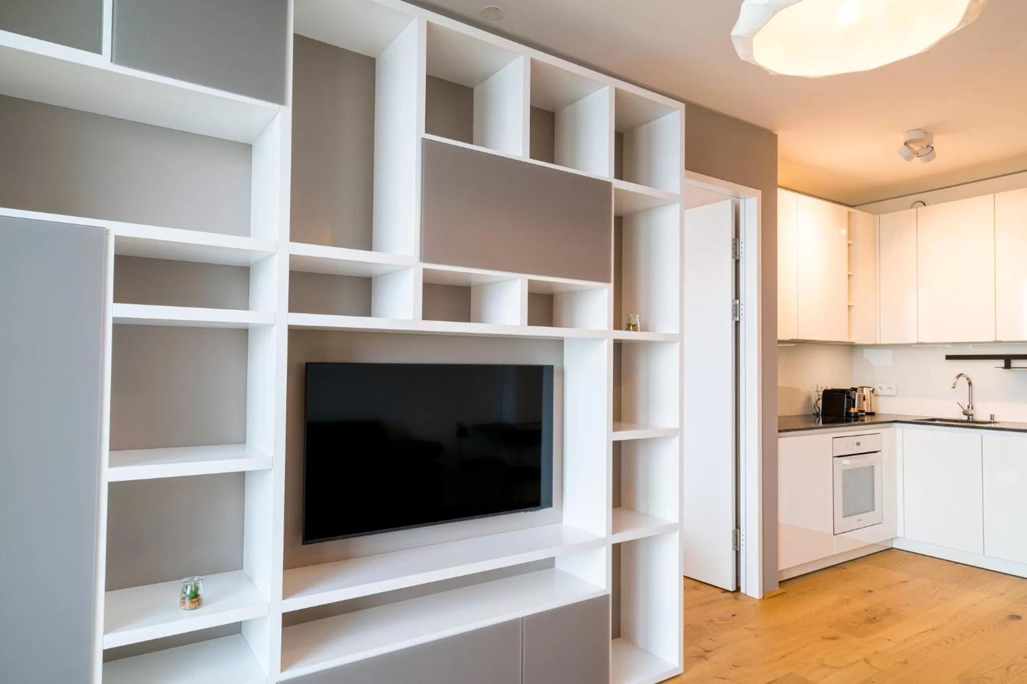 Vienna Residence, Marina Tower - Danube